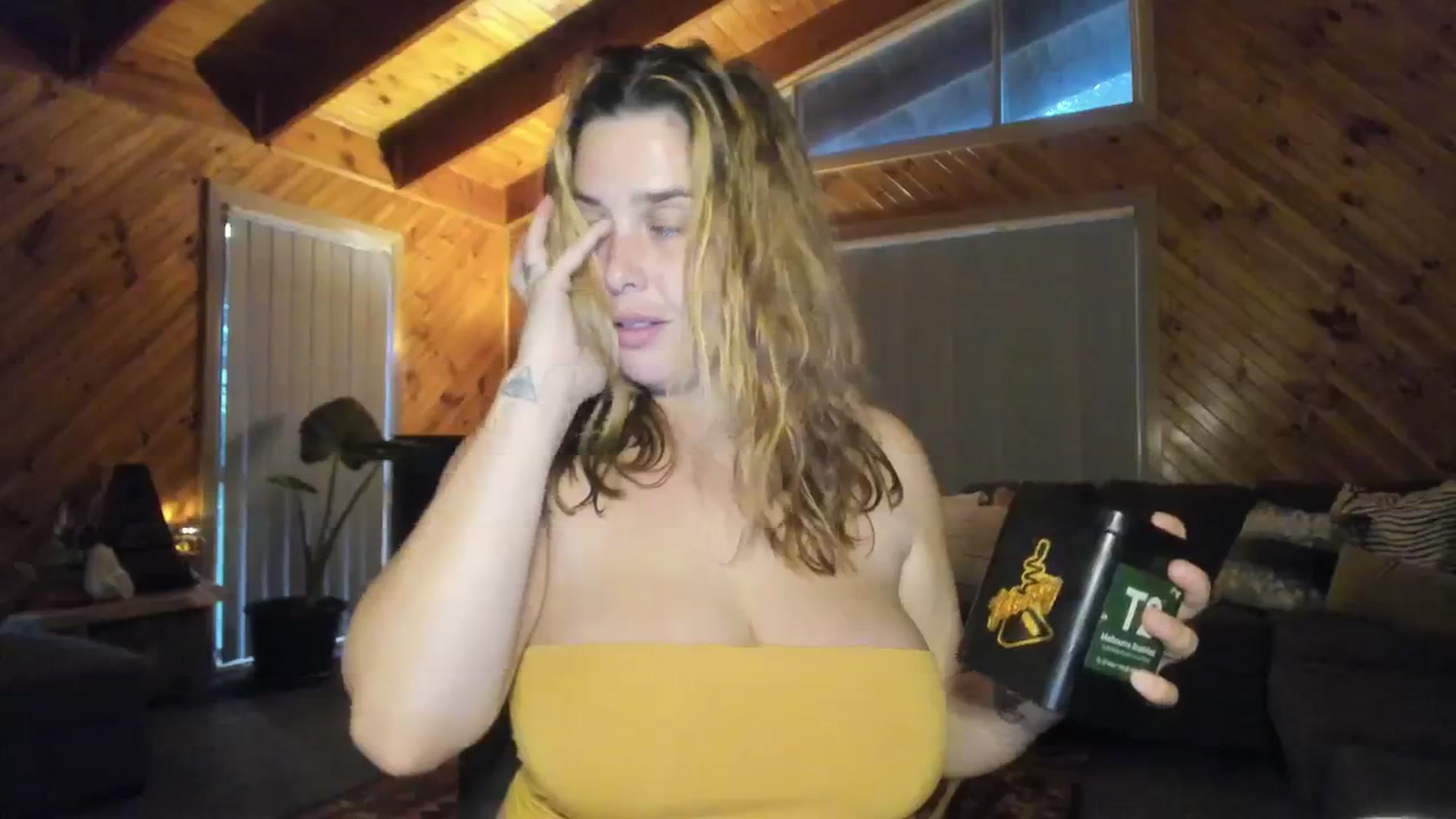 Gallery image thumbnail from HoneyTits_'s myfreecams stream on, 06/12/2024, 06:56 image 10 of 20