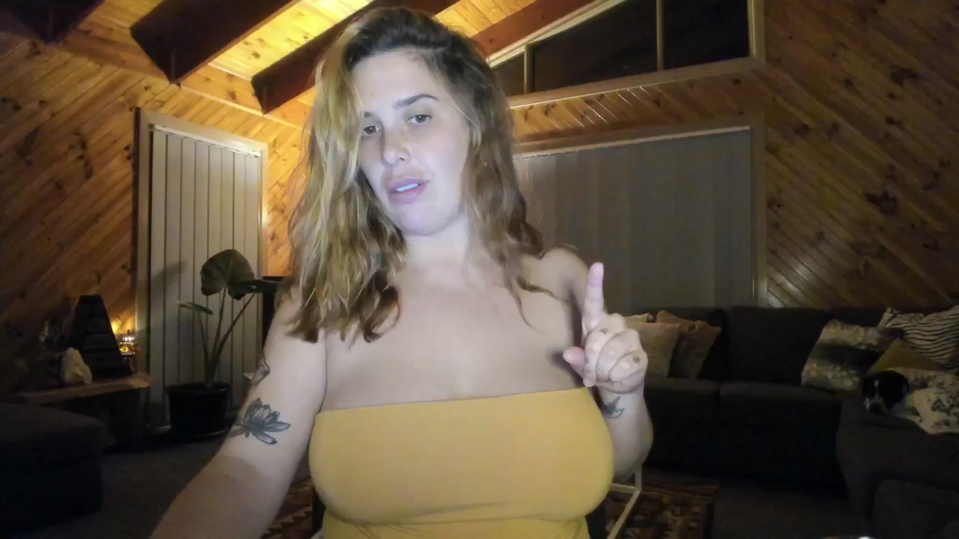 Gallery image thumbnail from HoneyTits_'s myfreecams stream on, 06/12/2024, 10:32 image 1 of 20