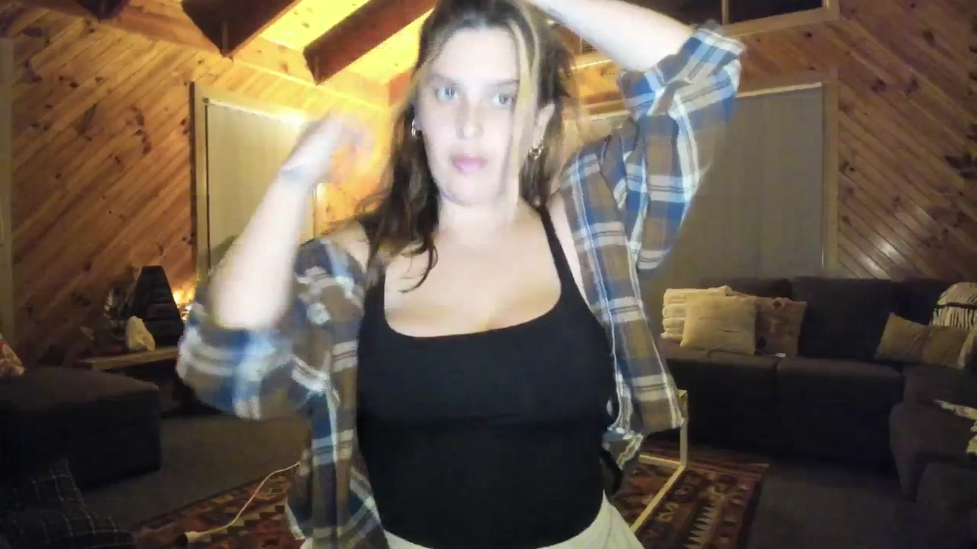 Gallery image thumbnail from HoneyTits_'s myfreecams stream on, 06/14/2024, 08:50 image 4 of 20