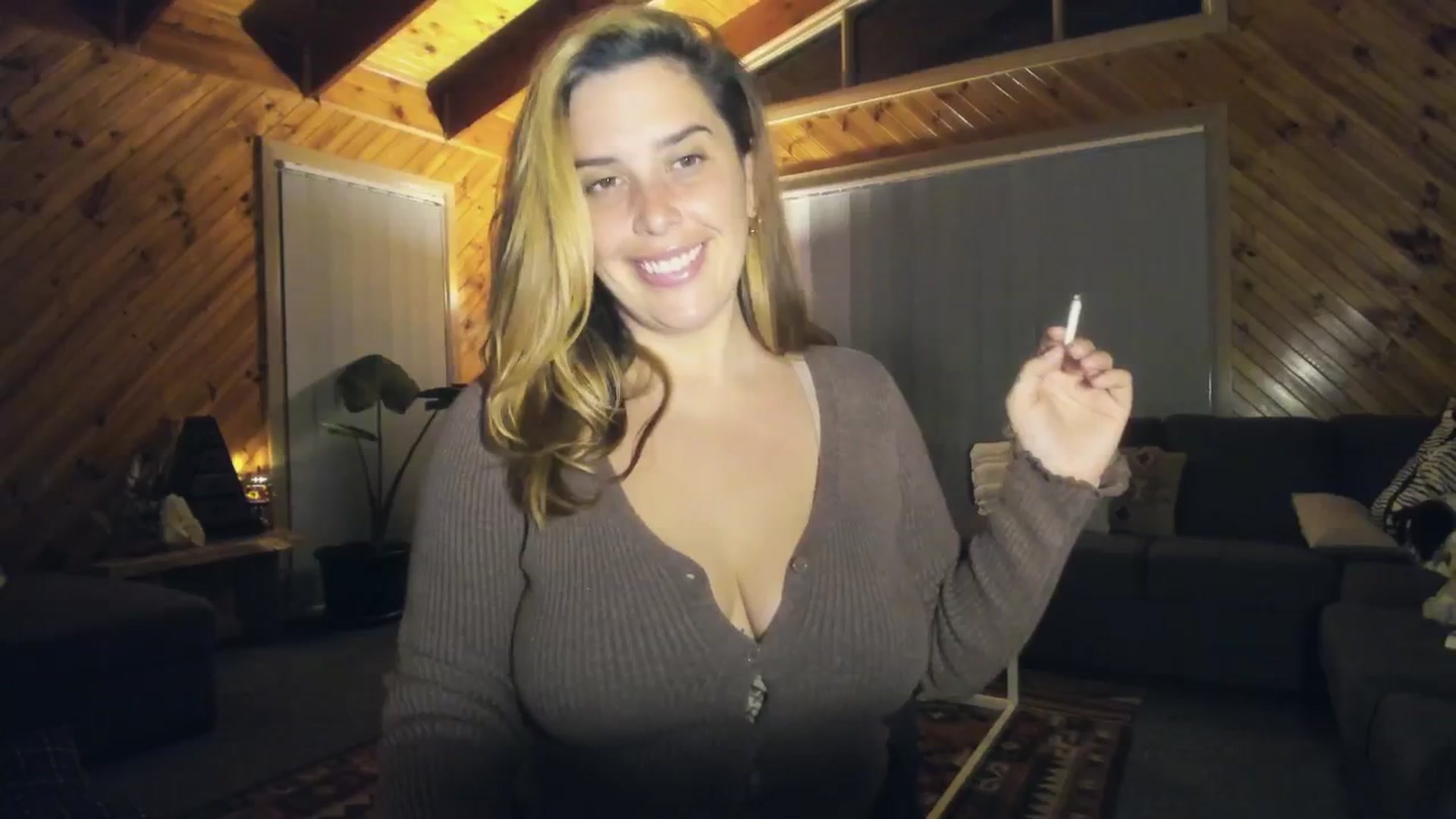 Gallery image thumbnail from HoneyTits_'s myfreecams stream on, 06/15/2024, 08:54 image 7 of 20