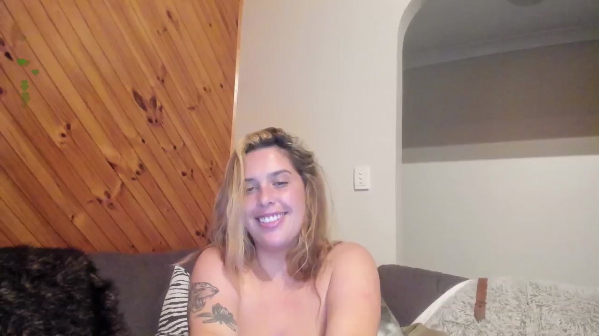 Gallery image thumbnail from HoneyTits_'s myfreecams stream on, 07/12/2024, 10:13 image 9 of 20
