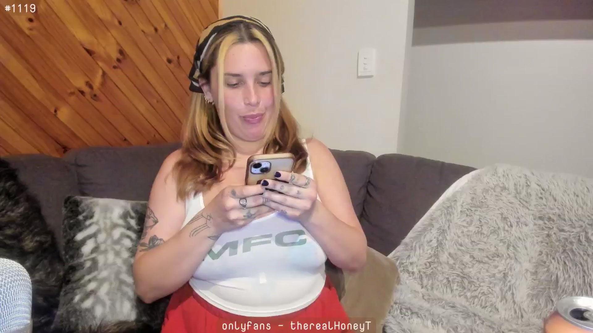 Gallery image thumbnail from HoneyTits_'s myfreecams stream on, 07/14/2024, 07:21 image 11 of 20