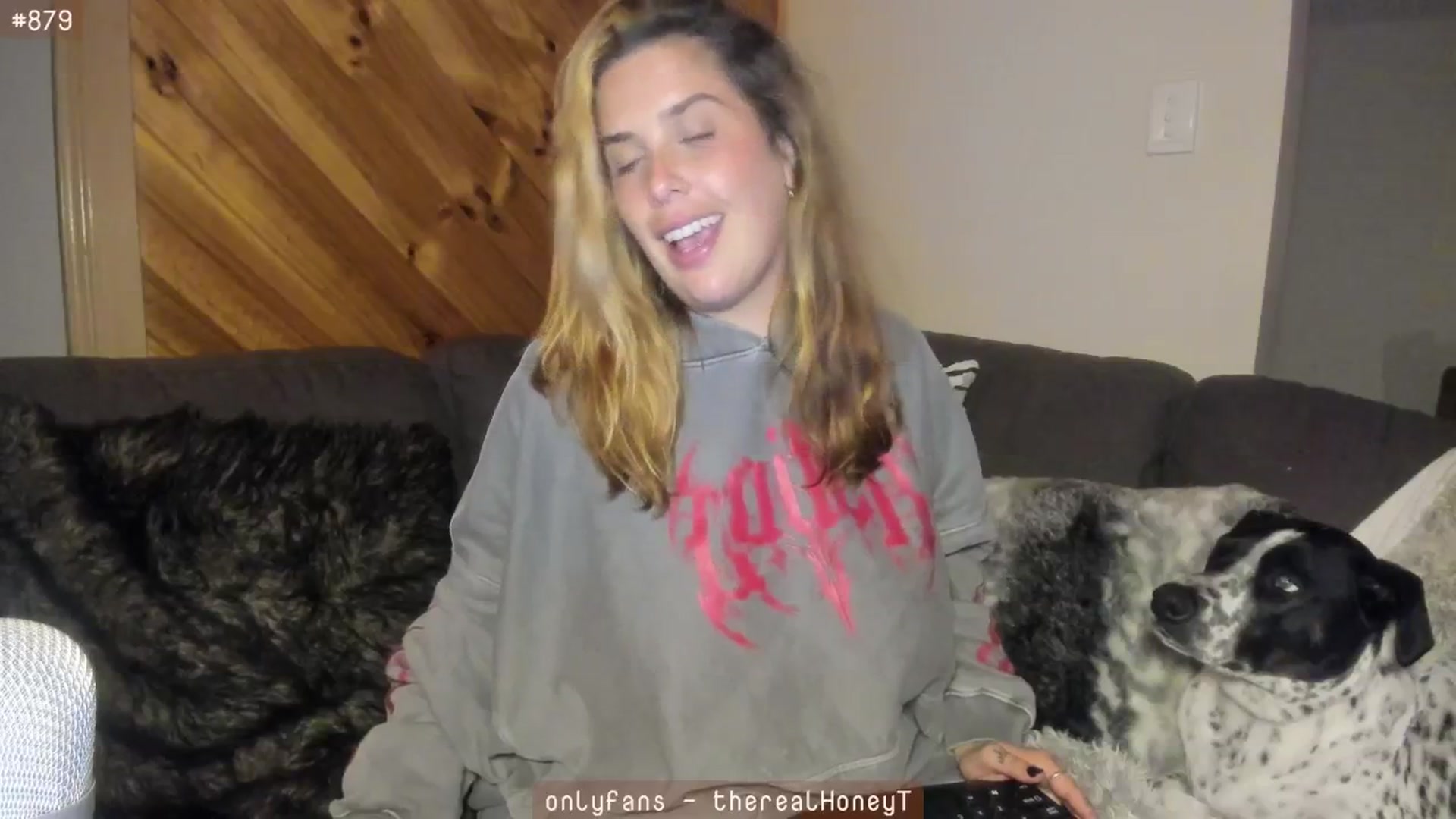 Gallery image thumbnail from HoneyTits_'s myfreecams stream on, 07/16/2024, 10:28 image 10 of 20