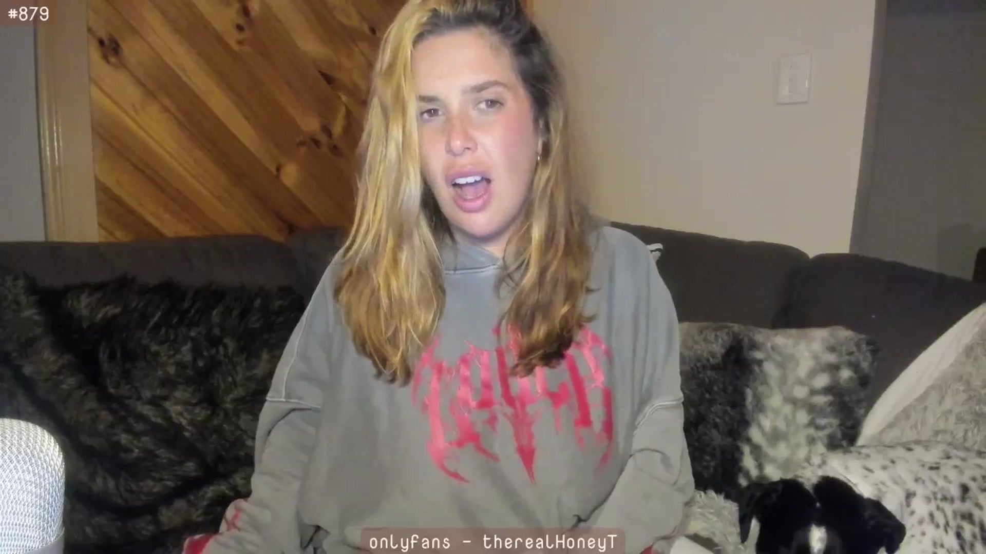 Gallery image thumbnail from HoneyTits_'s myfreecams stream on, 07/16/2024, 10:28 image 13 of 20