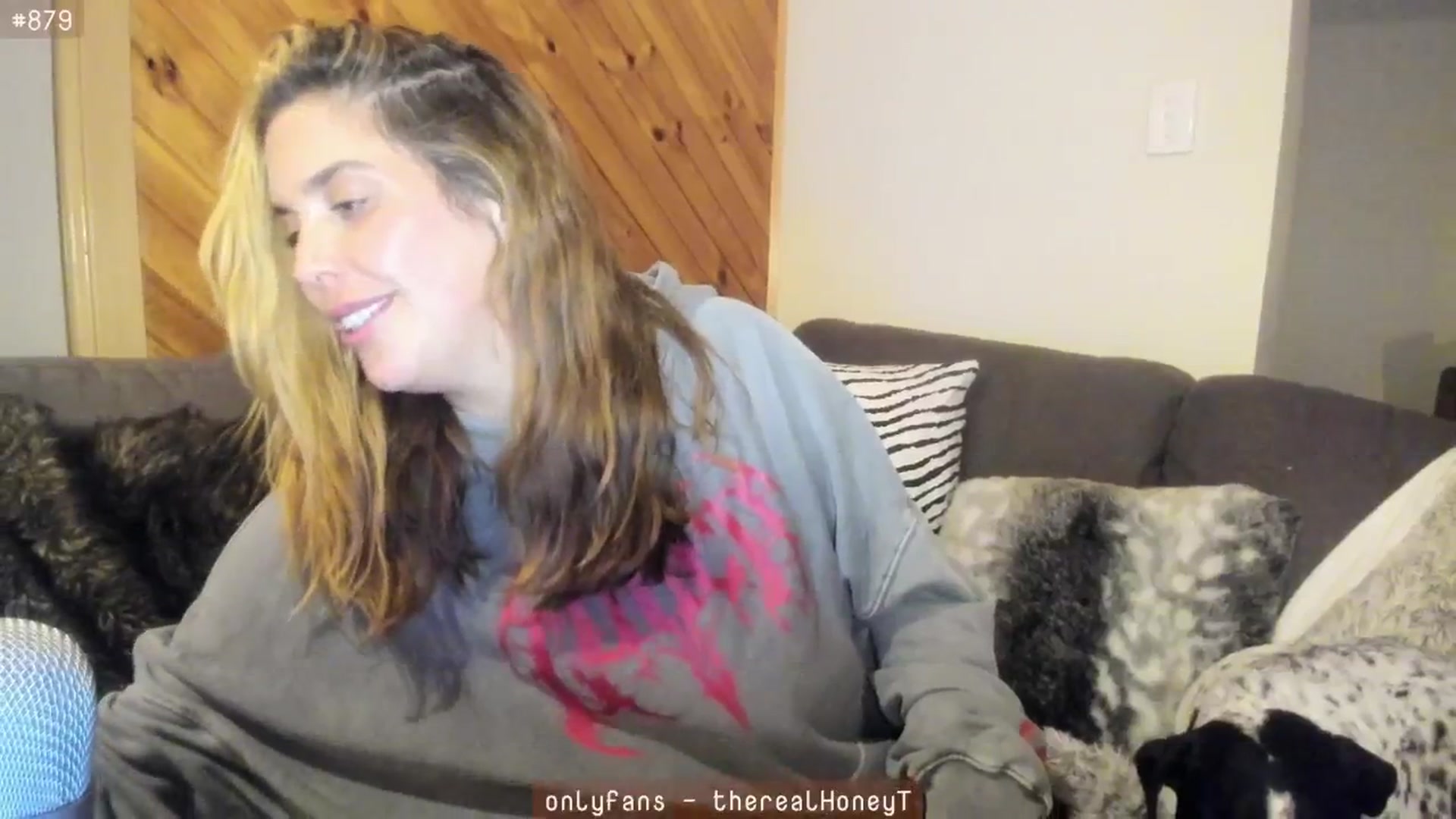Gallery image thumbnail from HoneyTits_'s myfreecams stream on, 07/16/2024, 10:28 image 9 of 20