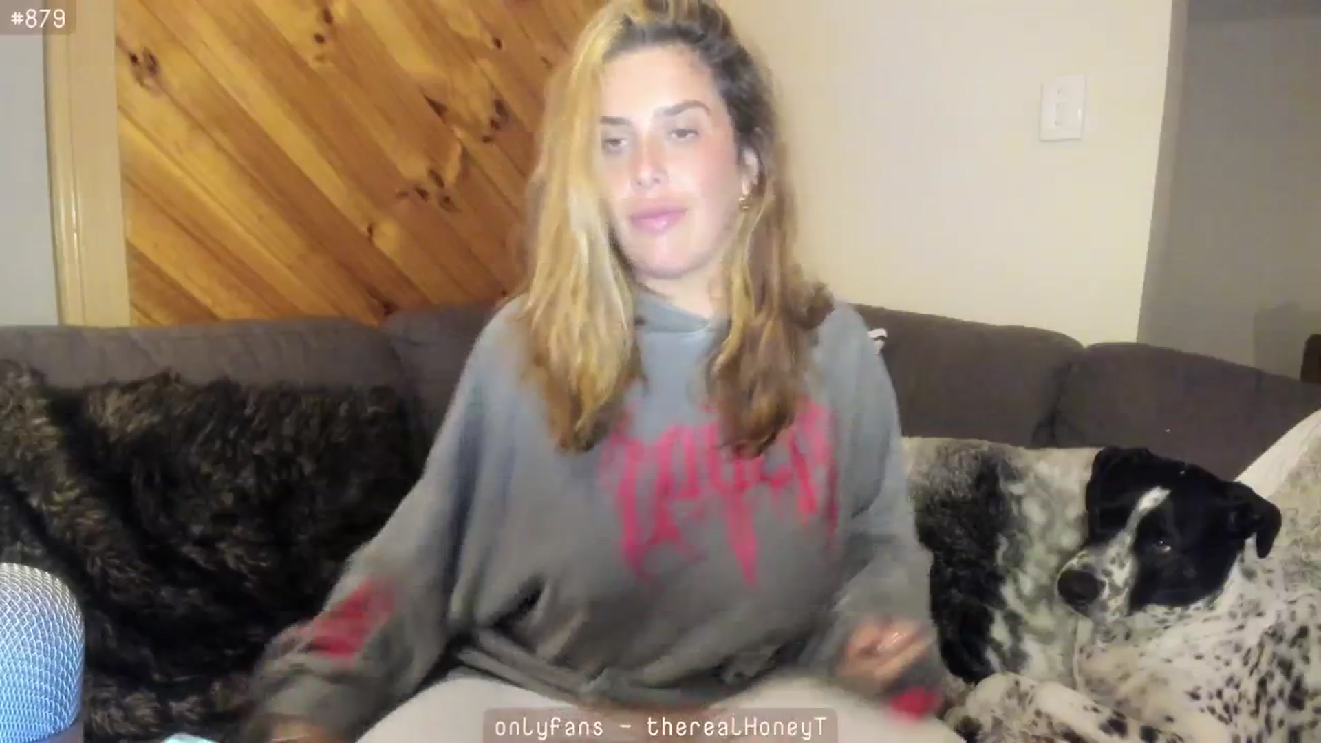 Gallery image thumbnail from HoneyTits_'s myfreecams stream on, 07/16/2024, 10:28 image 3 of 20