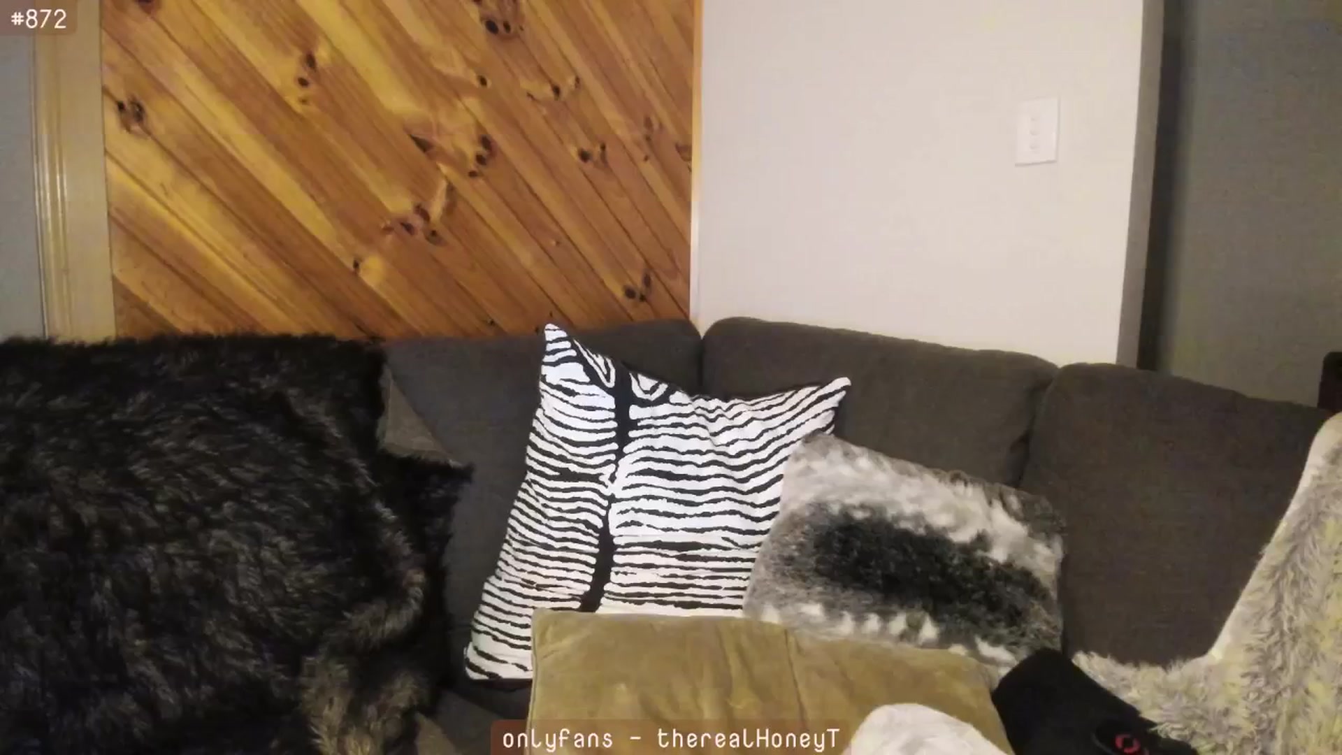 Gallery image thumbnail from HoneyTits_'s myfreecams stream on, 07/19/2024, 12:01 image 14 of 20