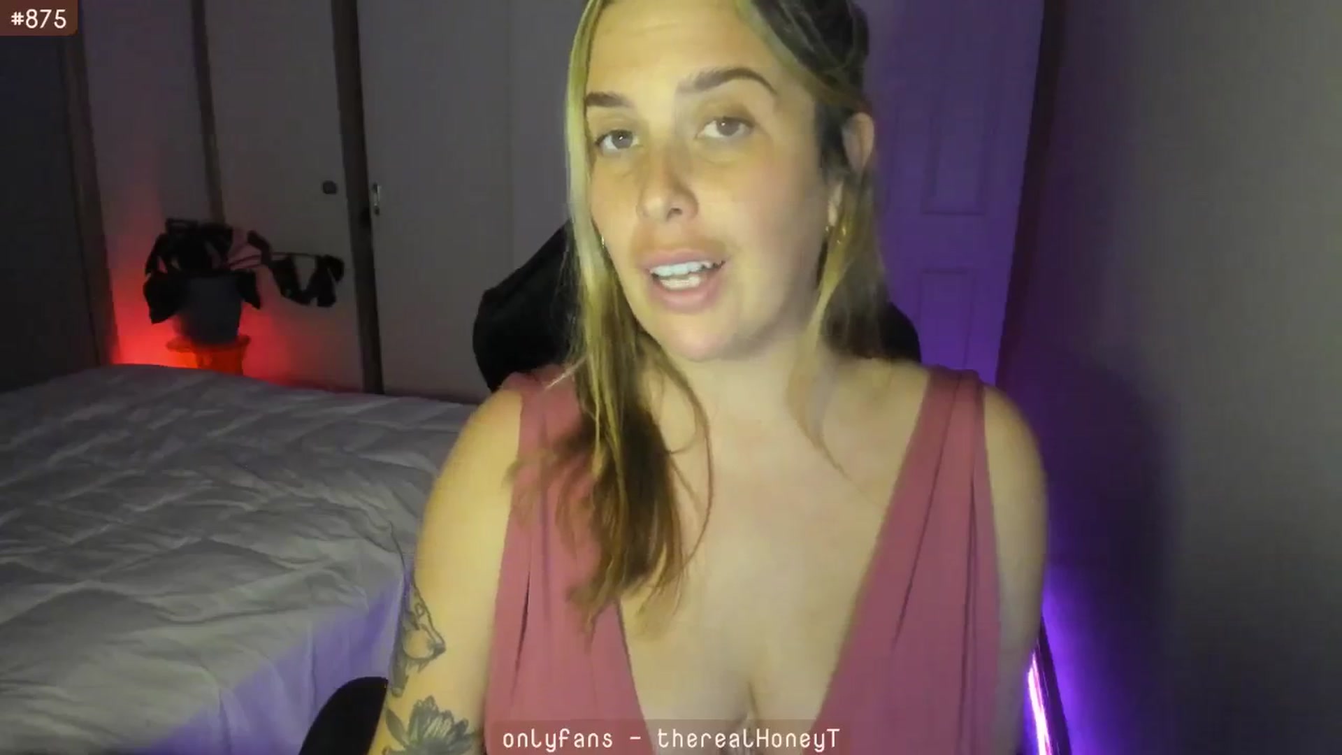 Gallery image thumbnail from HoneyTits_'s myfreecams stream on, 07/29/2024, 10:43 image 16 of 20