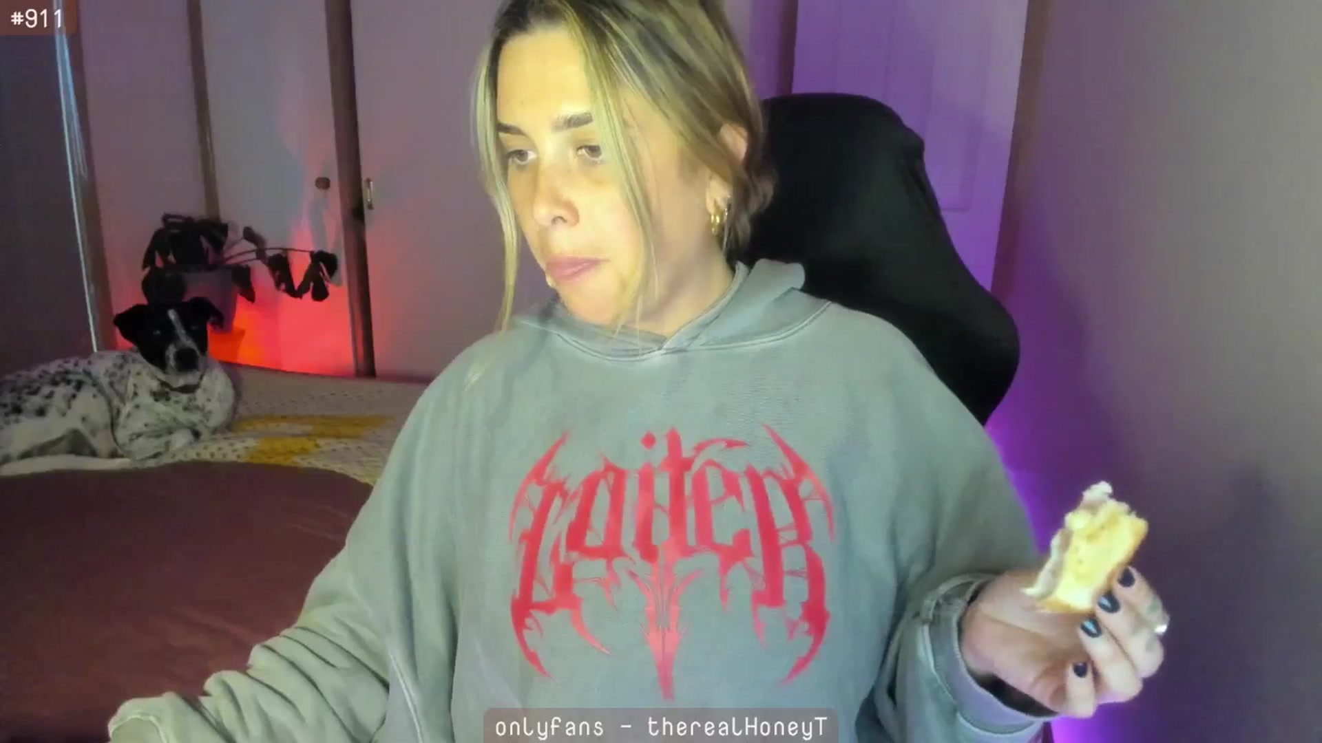 Gallery image thumbnail from HoneyTits_'s myfreecams stream on, 07/30/2024, 07:44 image 5 of 20