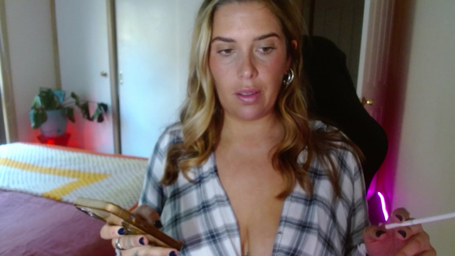 Gallery image thumbnail from HoneyTits_'s myfreecams stream on, 07/31/2024, 06:52 image 12 of 20