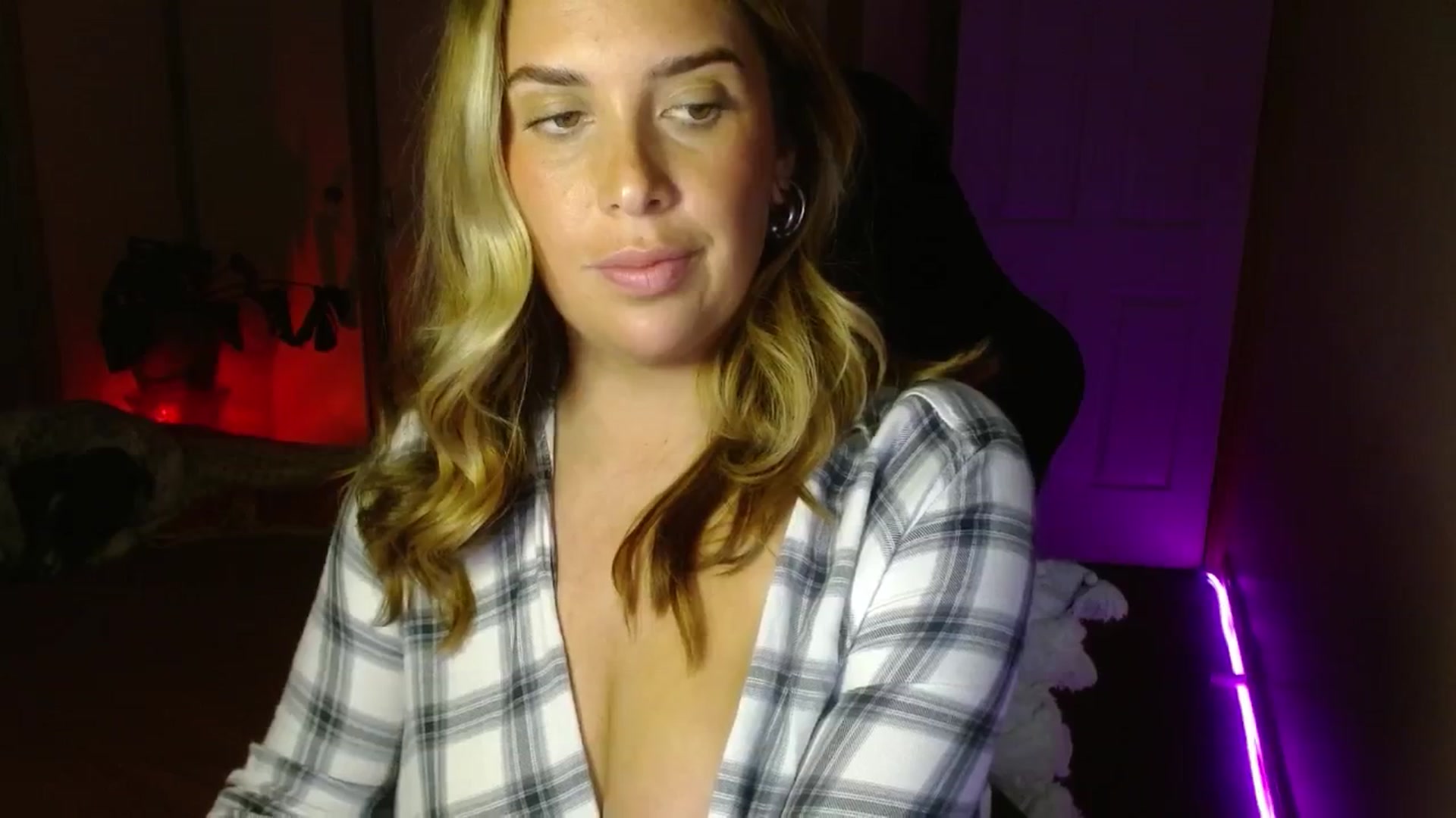 Gallery image thumbnail from HoneyTits_'s myfreecams stream on, 07/31/2024, 08:32 image 13 of 20