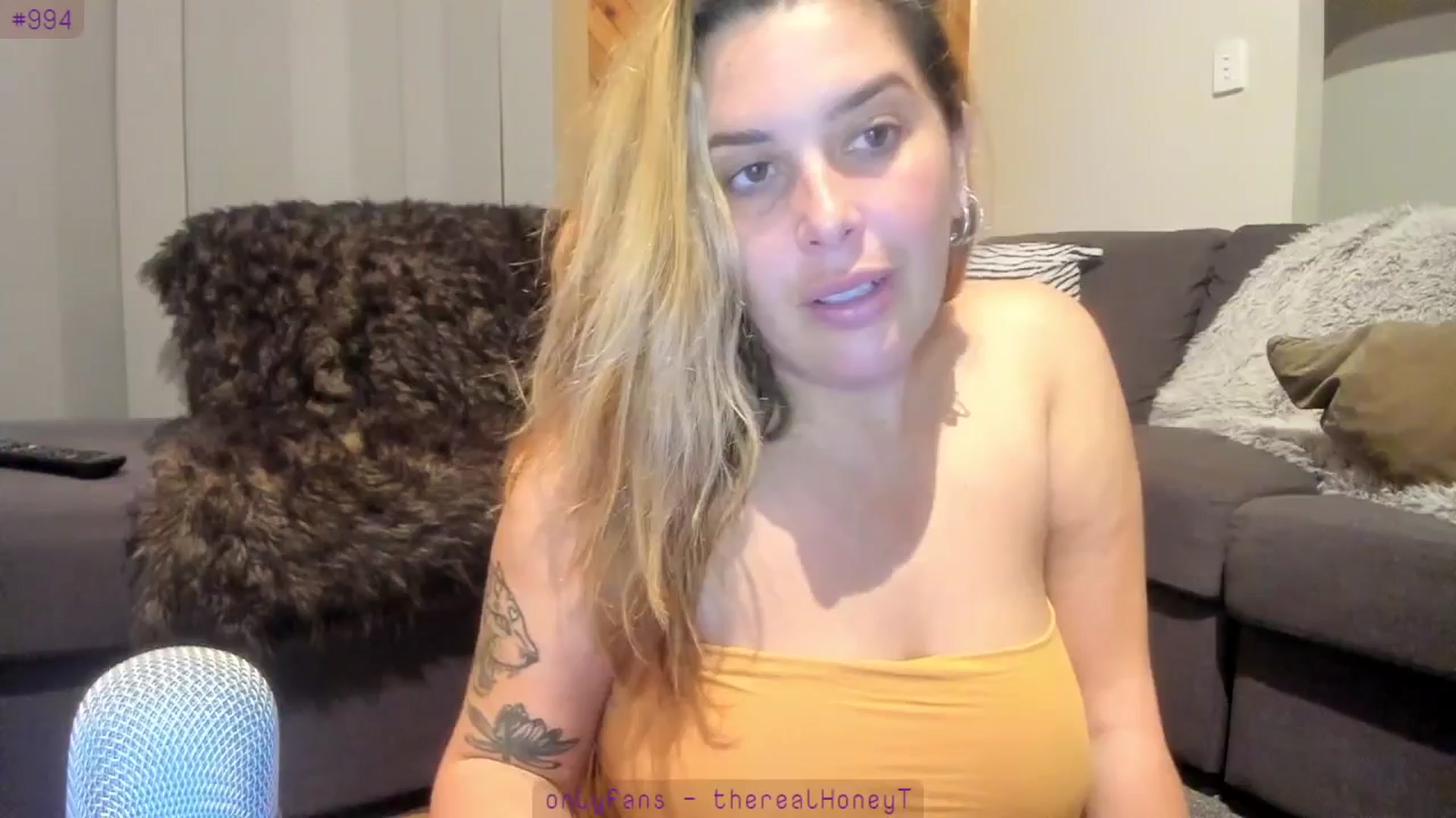 Gallery image thumbnail from HoneyTits_'s myfreecams stream on, 08/11/2024, 10:12 image 4 of 20