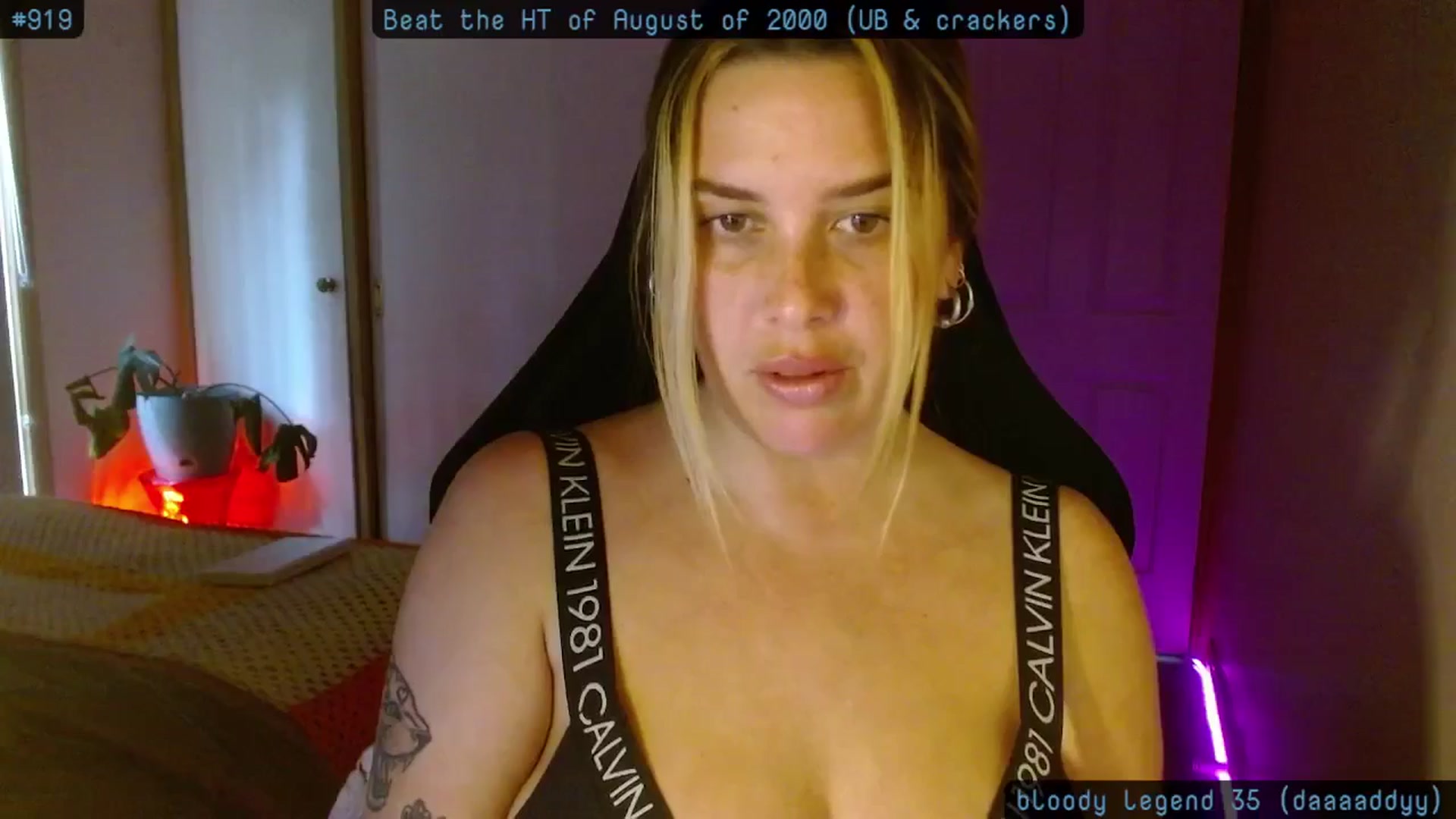 Gallery image thumbnail from HoneyTits_'s myfreecams stream on, 08/26/2024, 05:35 image 14 of 20