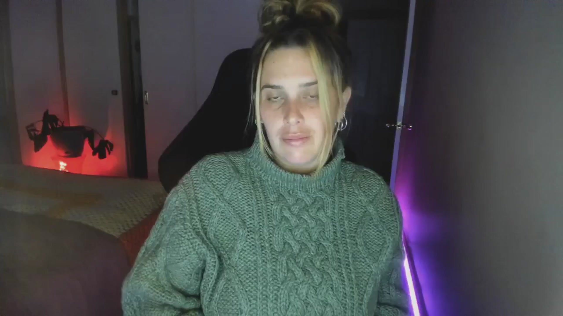 Gallery image thumbnail from HoneyTits_'s myfreecams stream on, 08/27/2024, 09:06 image 19 of 20