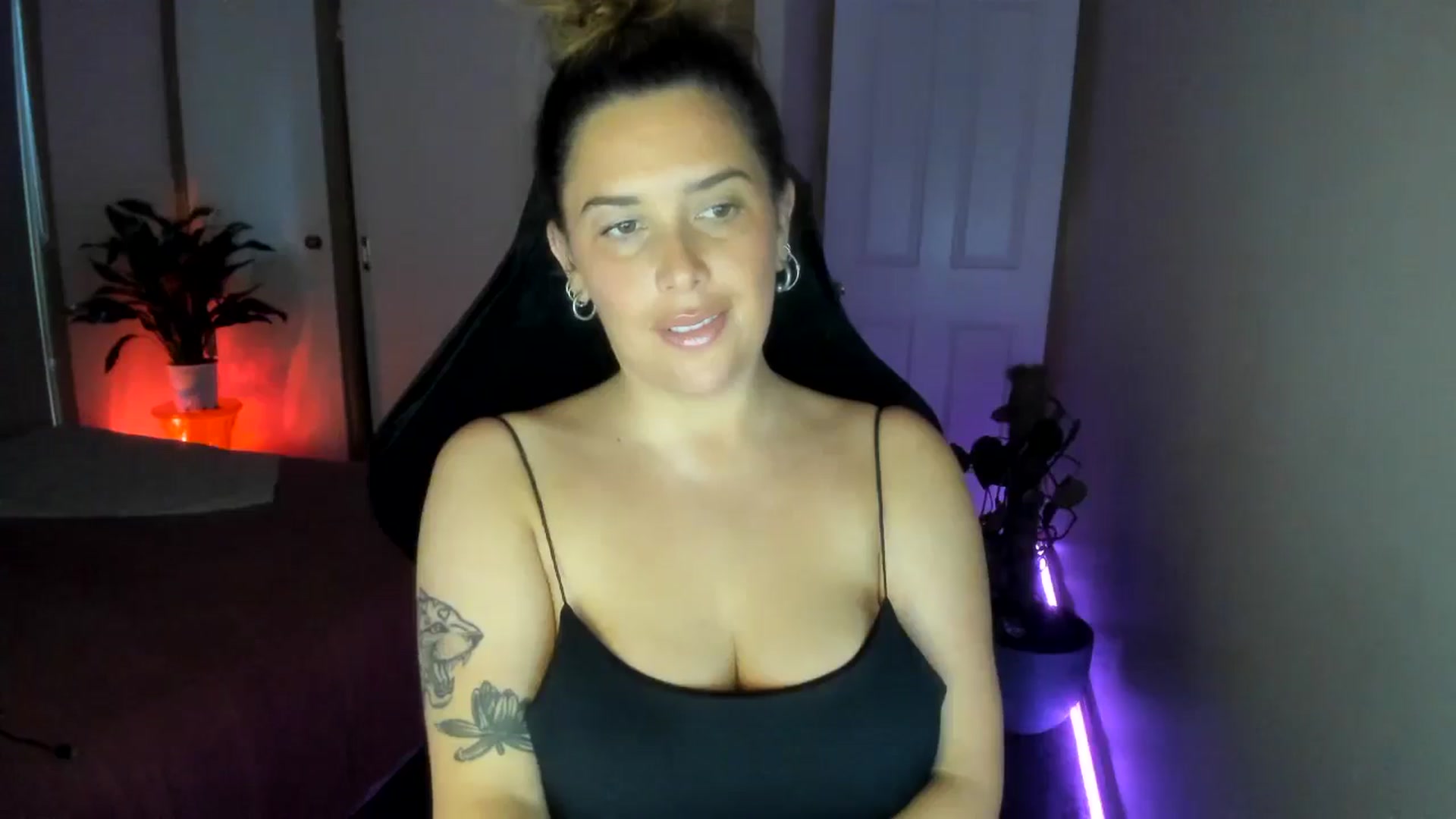 Gallery image thumbnail from HoneyTits_'s myfreecams stream on, 09/11/2024, 07:36 image 19 of 20