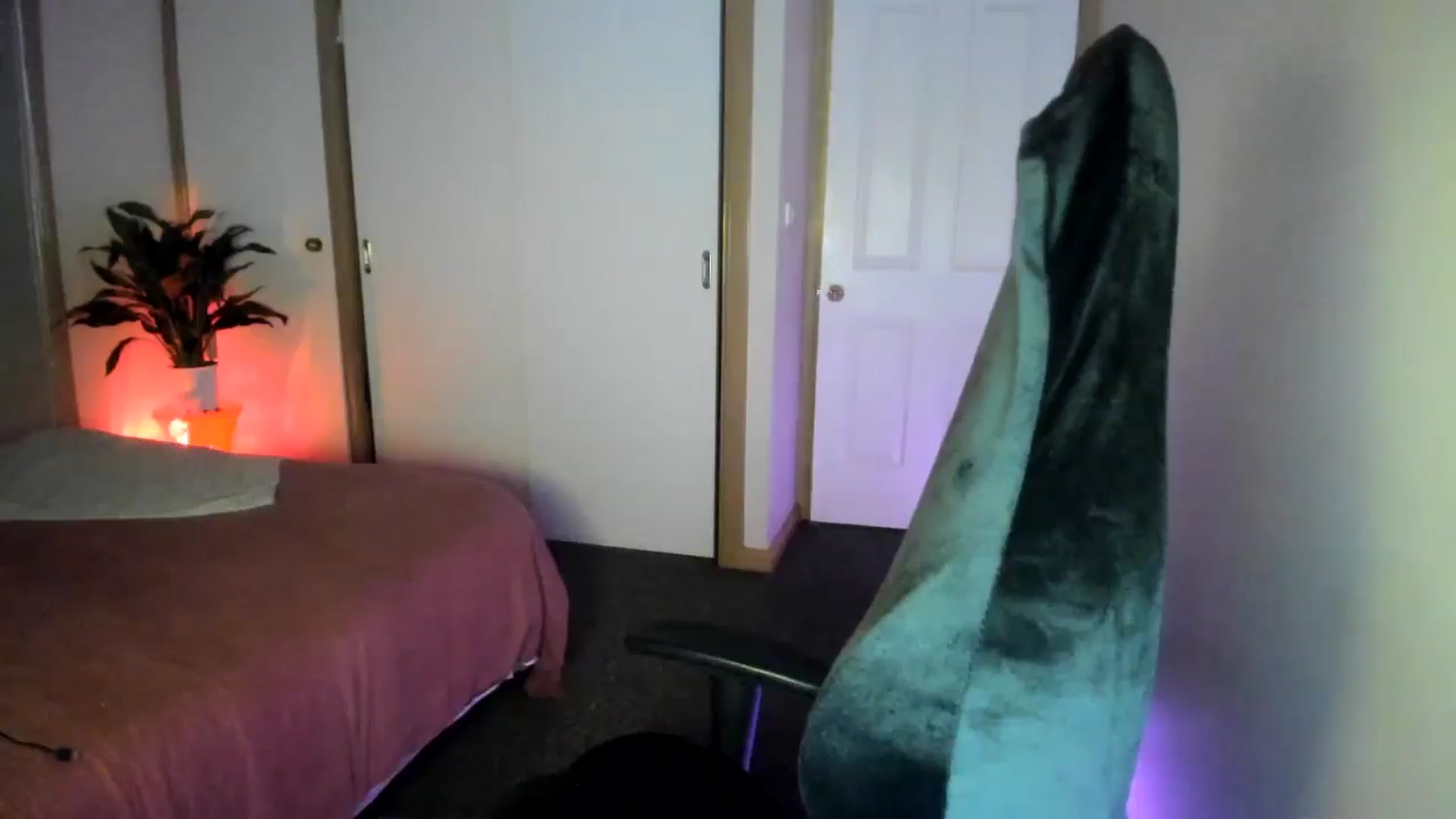 Gallery image thumbnail from HoneyTits_'s myfreecams stream on, 09/11/2024, 08:15 image 16 of 20