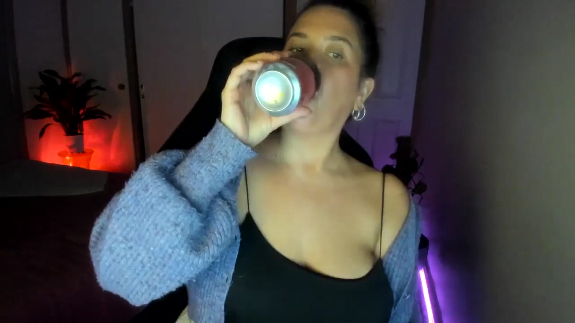 Gallery image thumbnail from HoneyTits_'s myfreecams stream on, 09/11/2024, 08:55 image 8 of 20