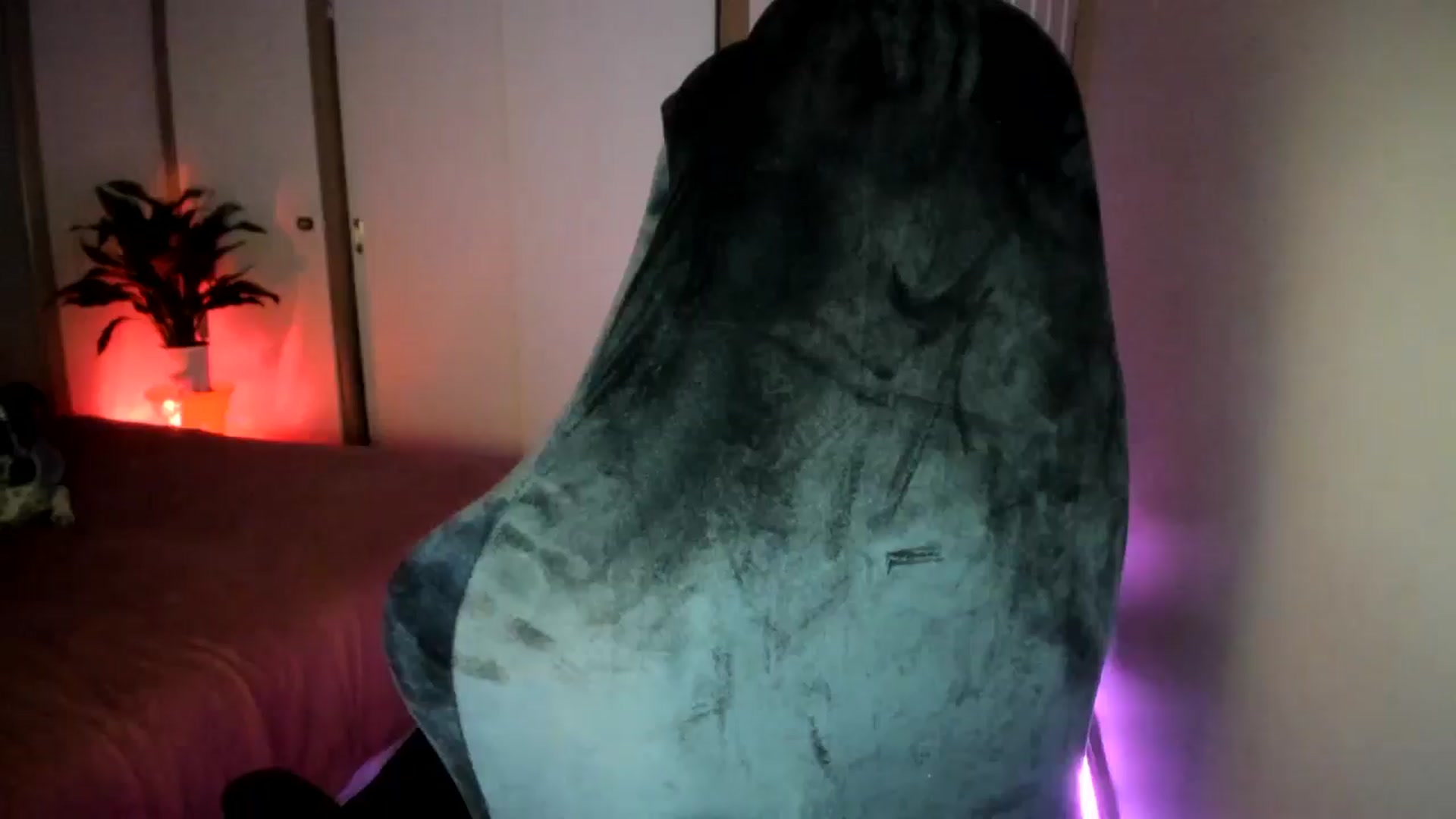 Gallery image thumbnail from HoneyTits_'s myfreecams stream on, 09/11/2024, 11:18 image 10 of 20
