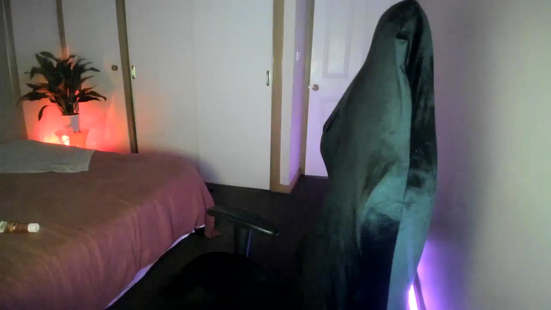 Gallery image thumbnail from HoneyTits_'s myfreecams stream on, 09/14/2024, 10:07 image 6 of 20