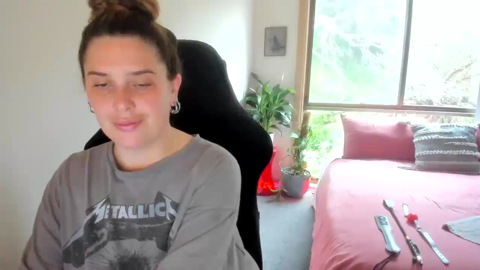 Gallery image thumbnail from HoneyTits_'s myfreecams stream on, 09/23/2024, 10:13 image 2 of 20