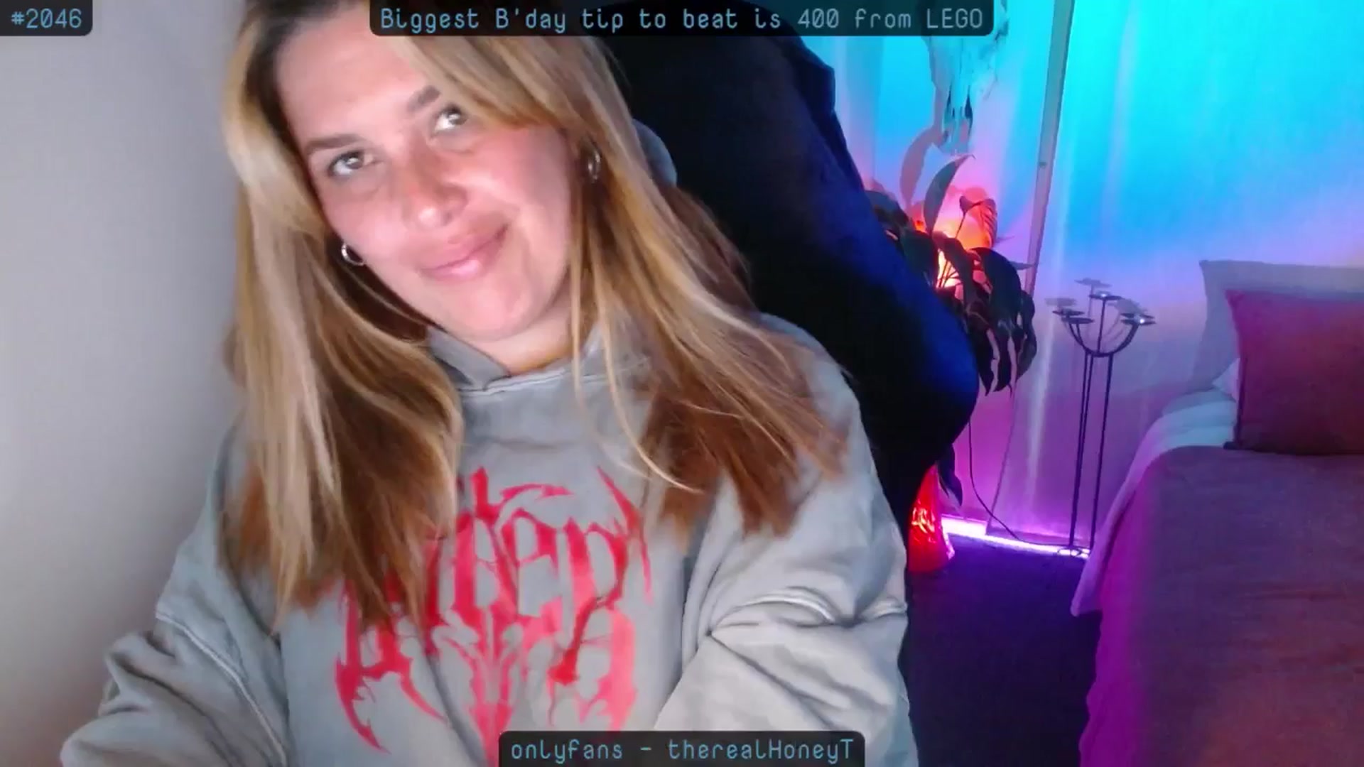 Gallery image thumbnail from HoneyTits_'s myfreecams stream on, 10/09/2024, 08:52 image 17 of 20