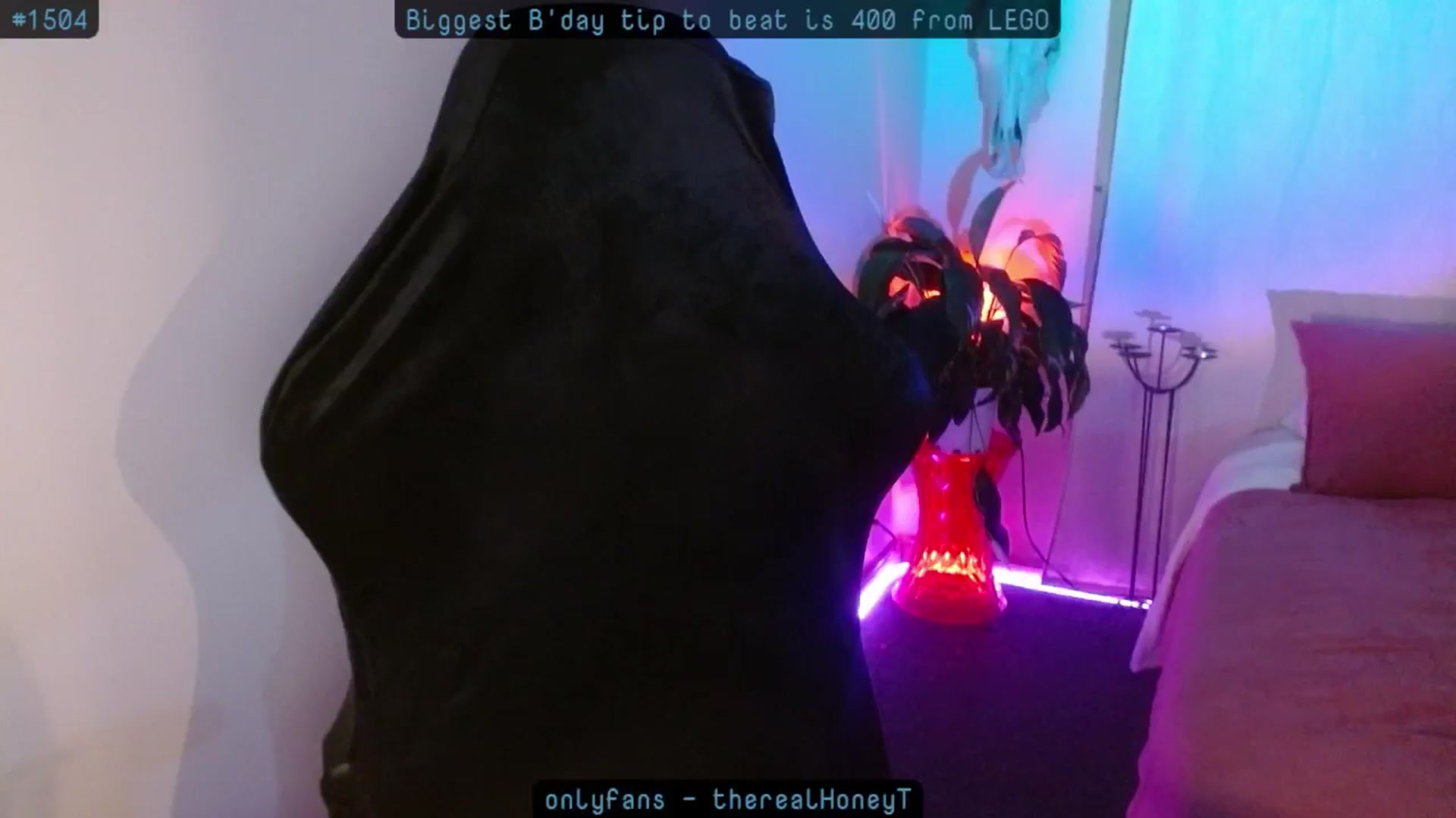 Gallery image thumbnail from HoneyTits_'s myfreecams stream on, 10/09/2024, 10:26 image 17 of 20
