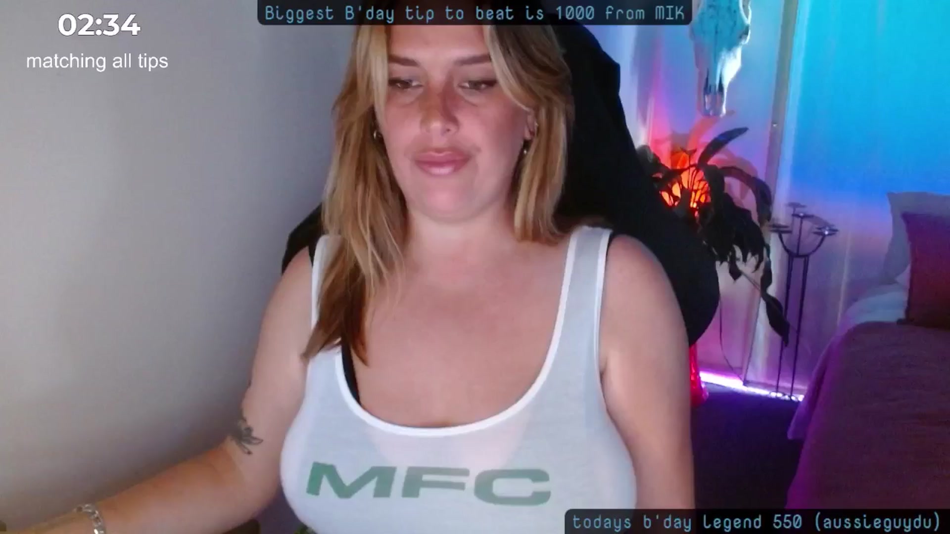Gallery image thumbnail from HoneyTits_'s myfreecams stream on, 10/10/2024, 11:01 image 5 of 20
