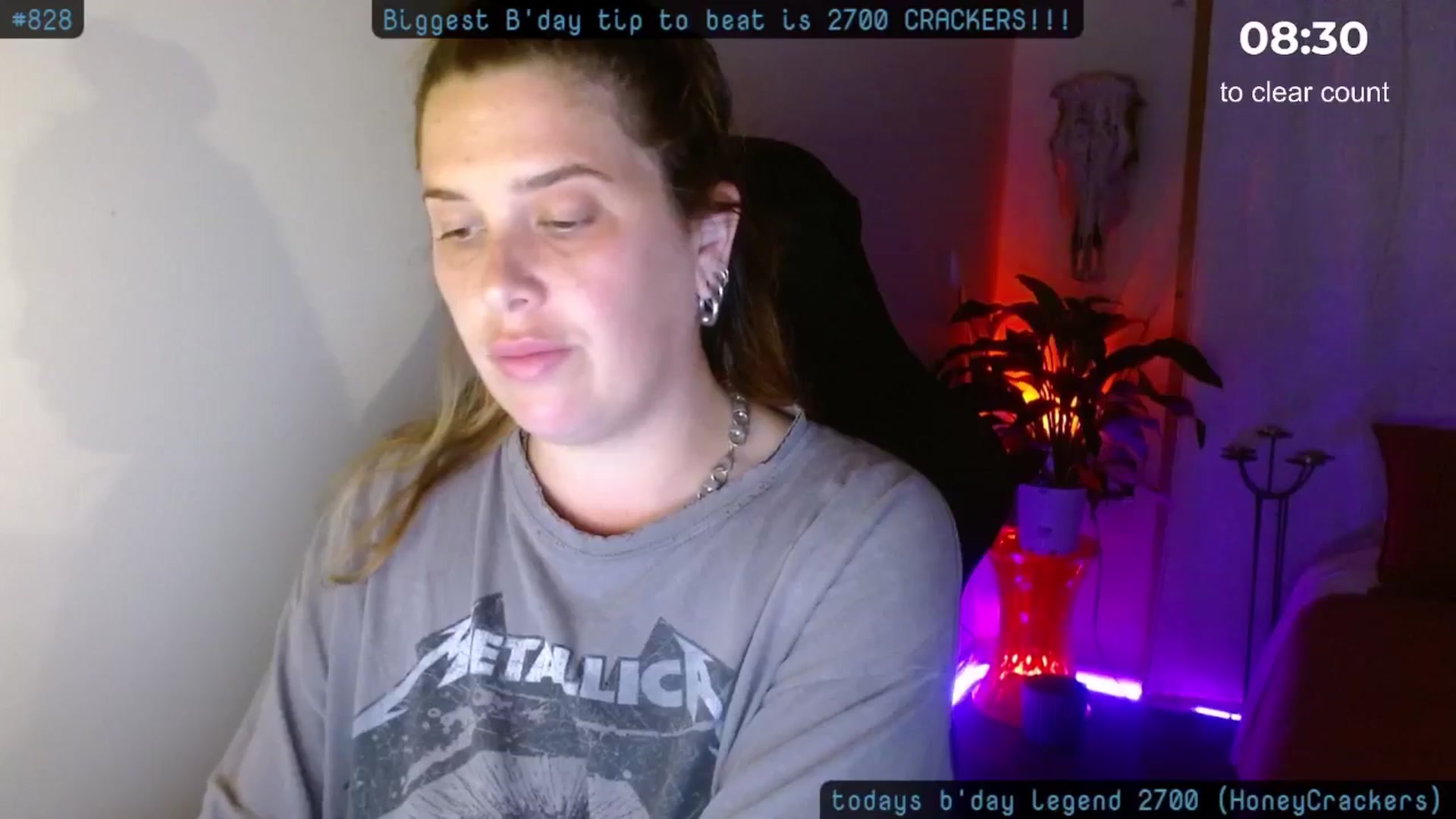 Gallery image thumbnail from HoneyTits_'s myfreecams stream on, 10/21/2024, 11:27 image 13 of 20