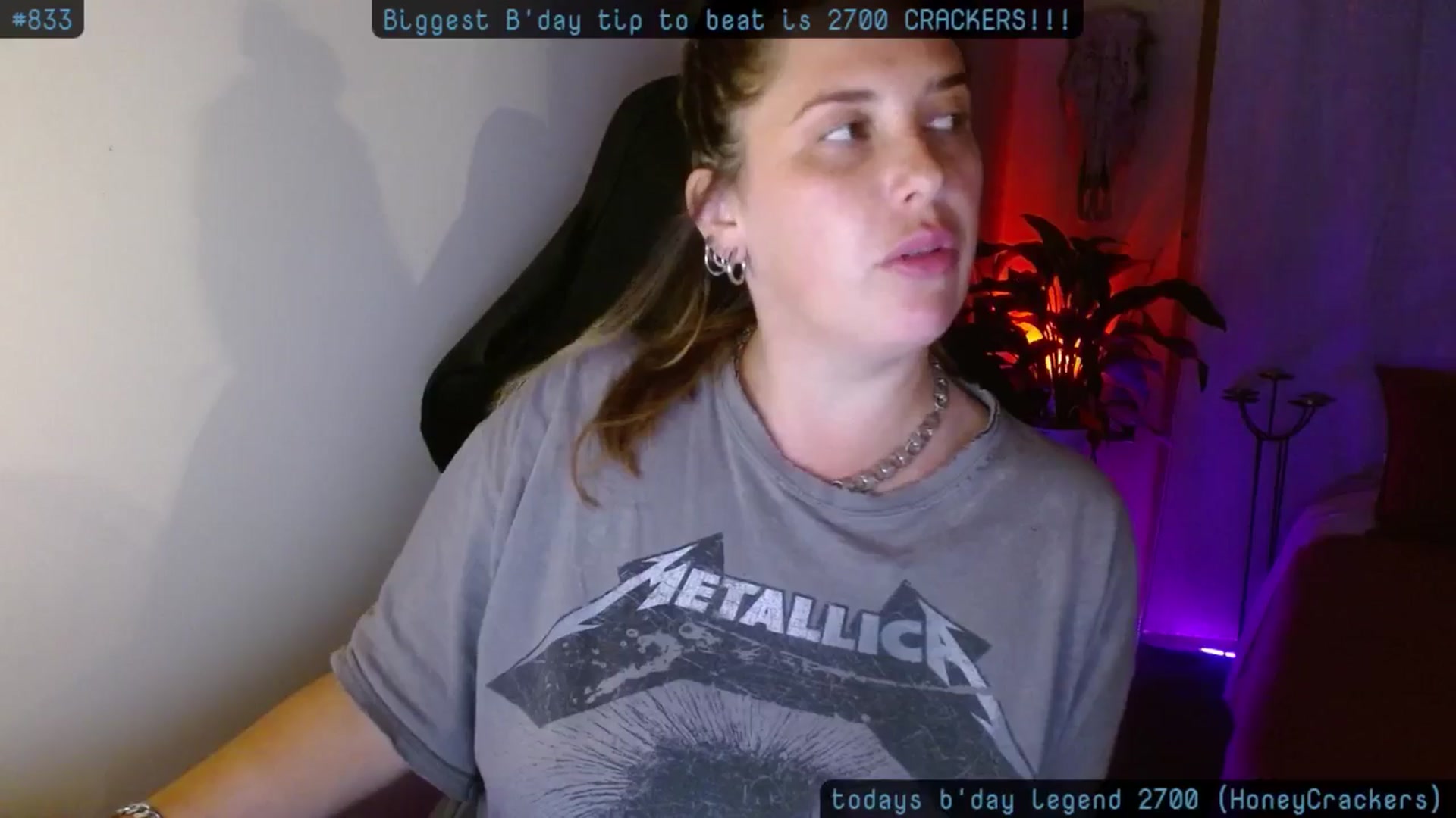 Gallery image thumbnail from HoneyTits_'s myfreecams stream on, 10/21/2024, 11:27 image 10 of 20