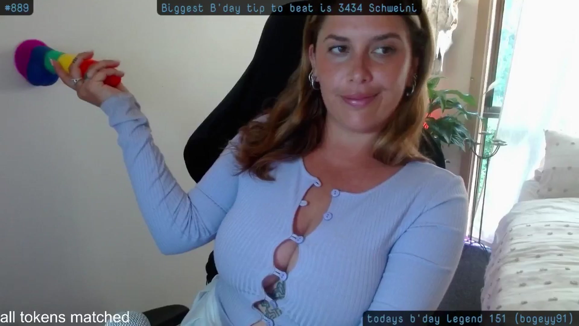 Gallery image thumbnail from HoneyTits_'s myfreecams stream on, 10/30/2024, 08:25 image 15 of 20