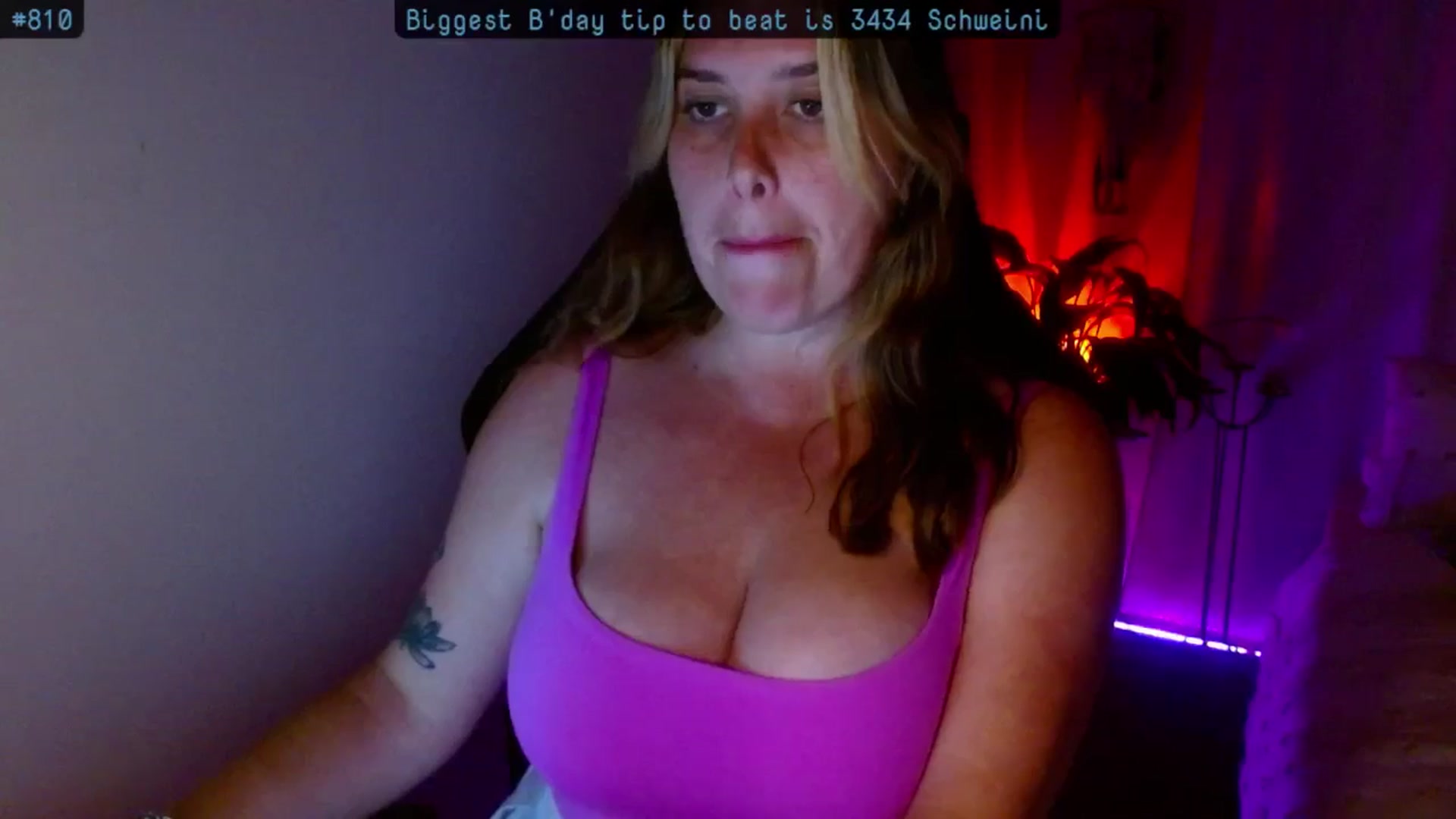 Gallery image thumbnail from HoneyTits_'s myfreecams stream on, 10/31/2024, 09:55 image 19 of 20