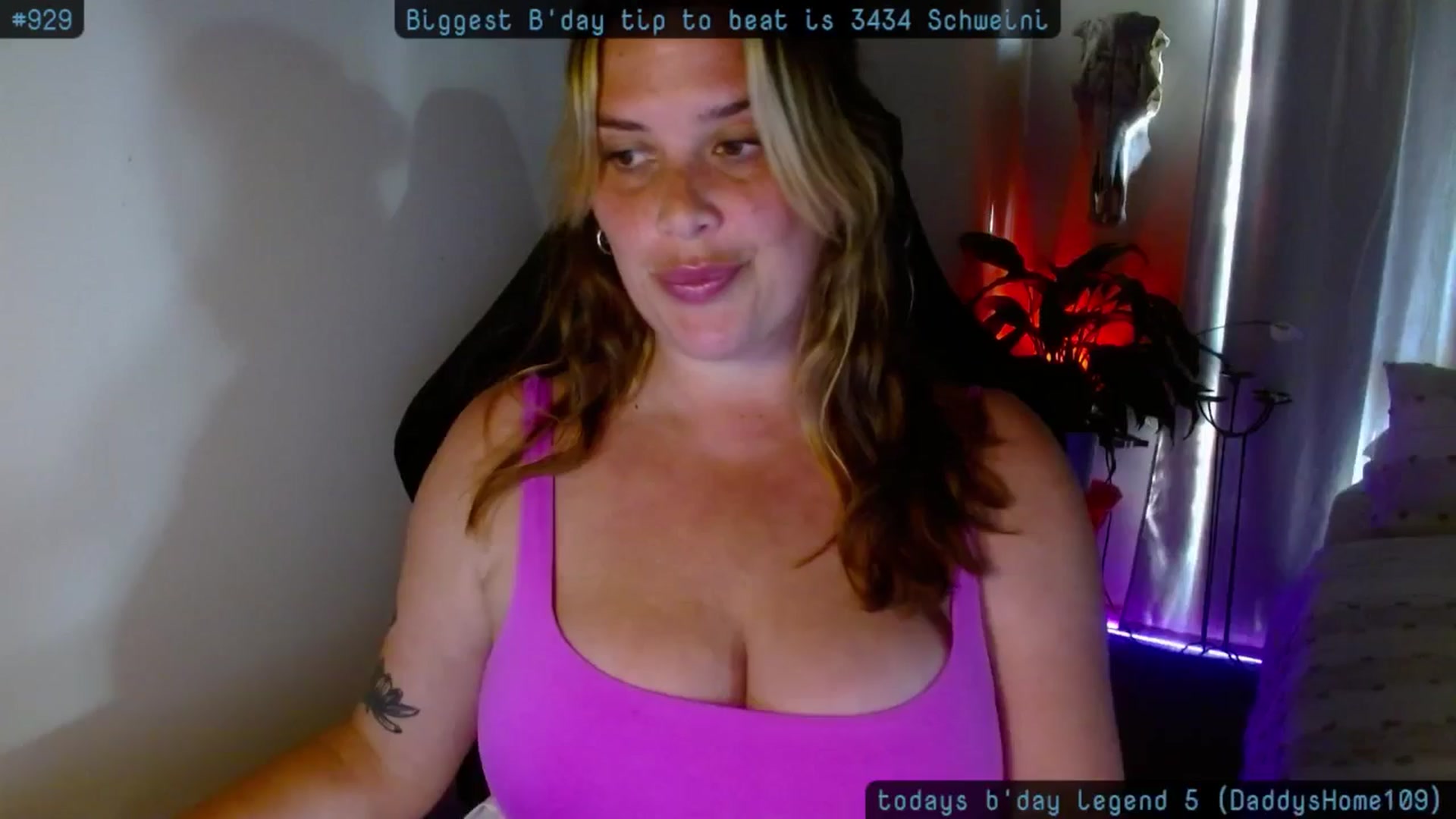 Gallery image thumbnail from HoneyTits_'s myfreecams stream on, 10/31/2024, 09:55 image 4 of 20