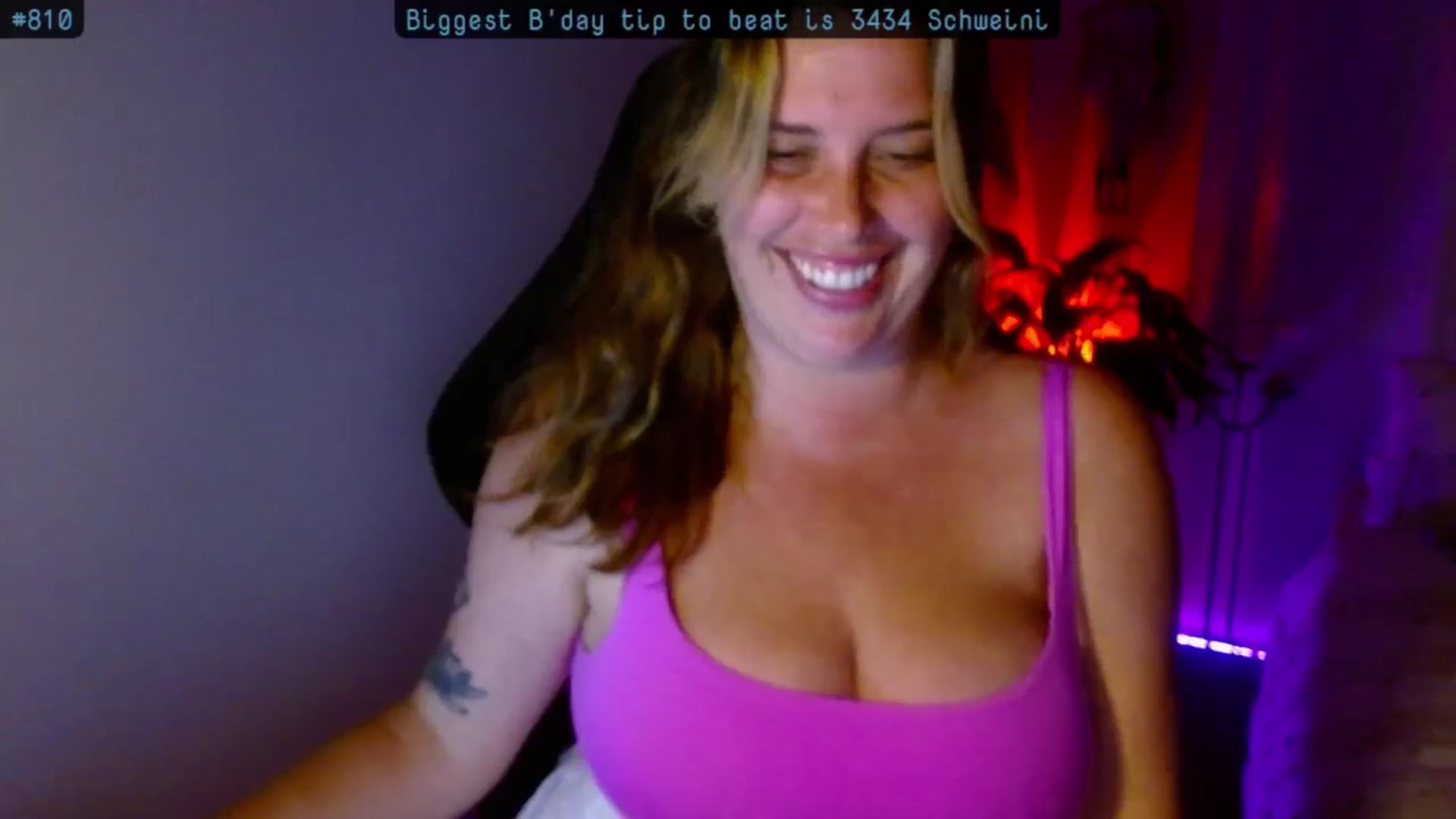 Gallery image thumbnail from HoneyTits_'s myfreecams stream on, 10/31/2024, 09:55 image 20 of 20