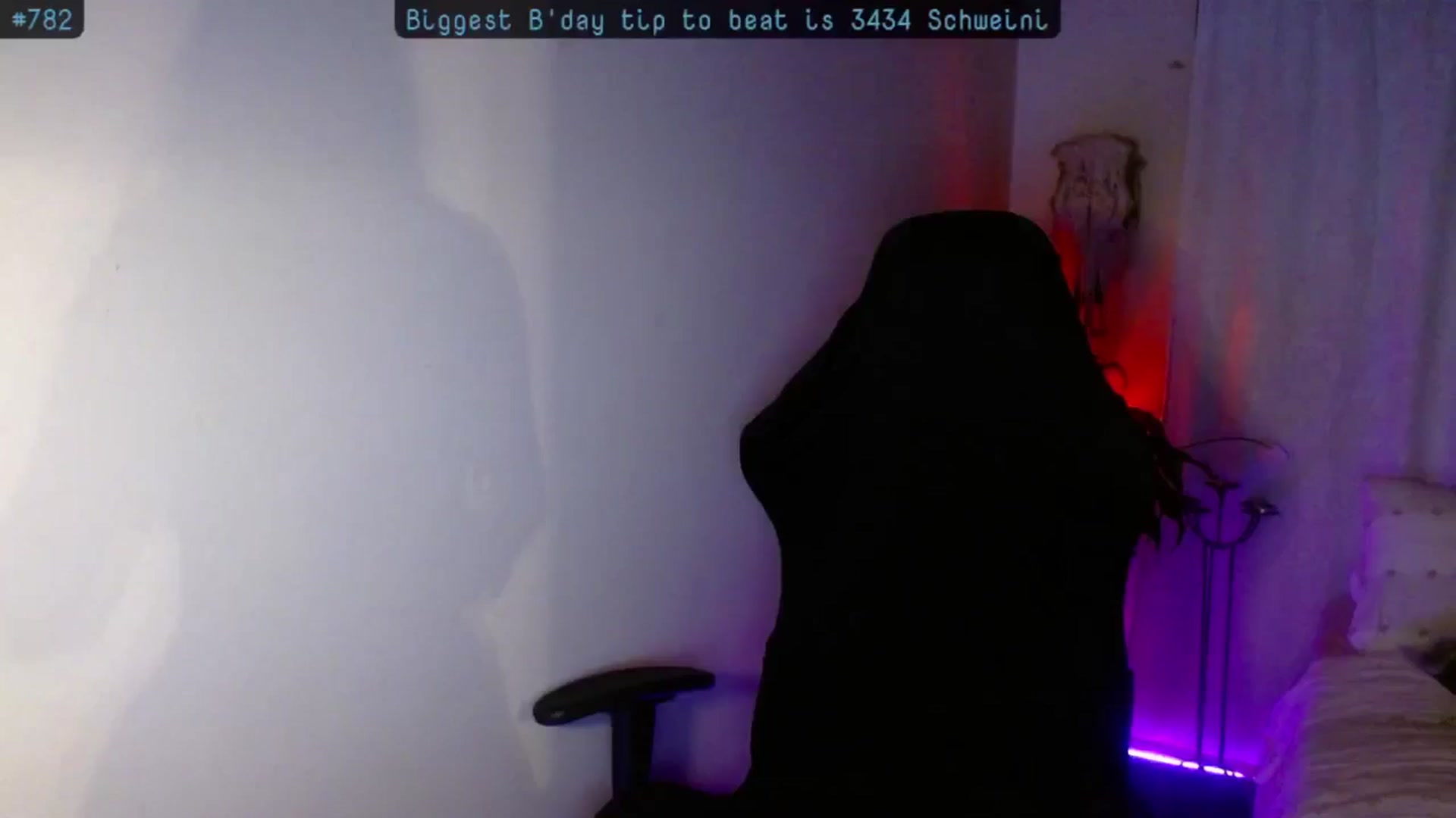 Gallery image thumbnail from HoneyTits_'s myfreecams stream on, 10/31/2024, 11:14 image 11 of 20