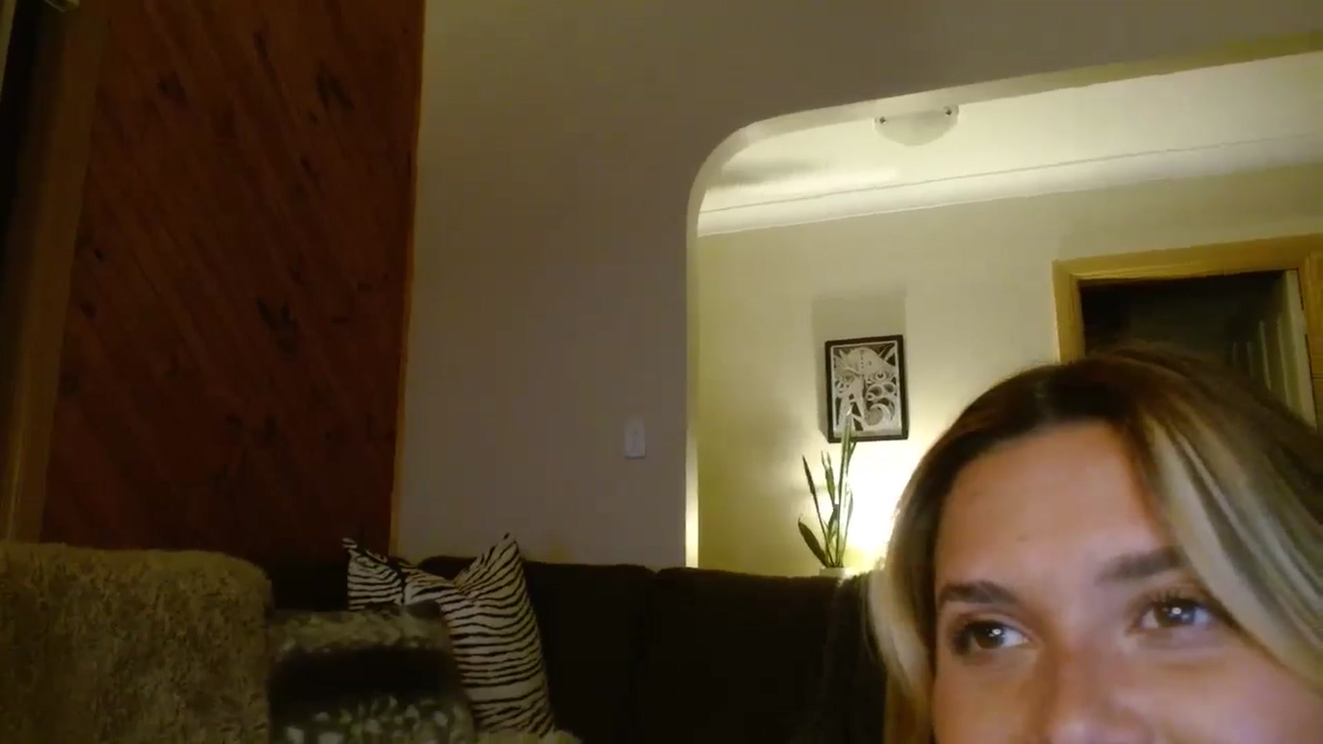 Gallery image thumbnail from HoneyTits_'s myfreecams stream on, 11/19/2024, 11:06 image 12 of 20