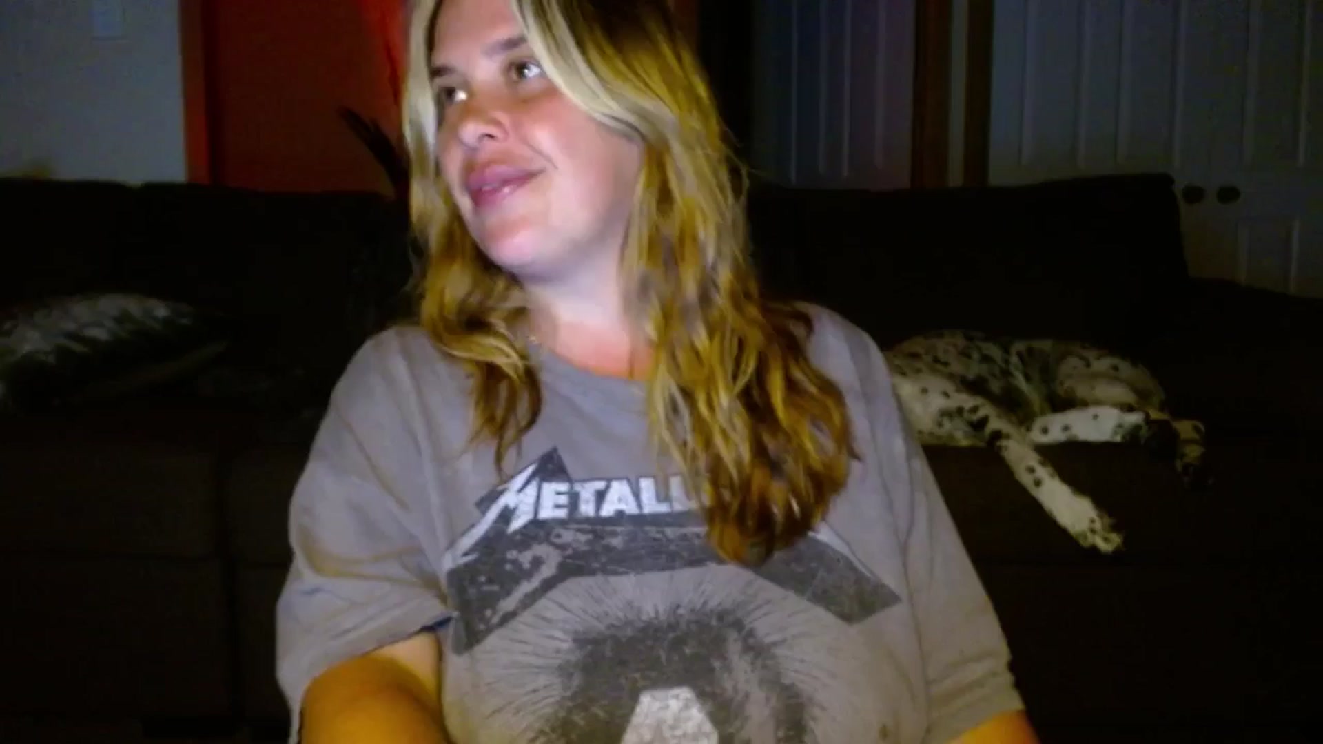 Gallery image thumbnail from HoneyTits_'s myfreecams stream on, 12/20/2024, 11:20 image 13 of 20