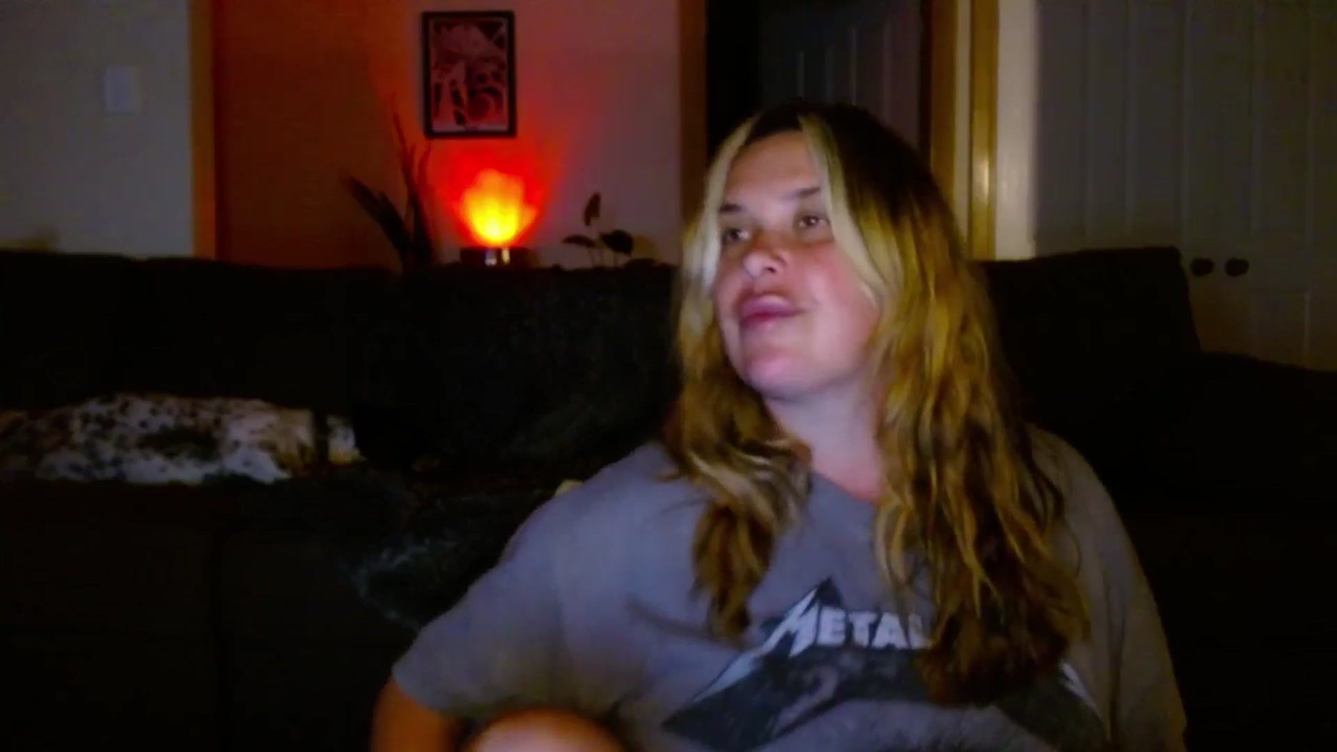 Gallery image thumbnail from HoneyTits_'s myfreecams stream on, 12/20/2024, 13:07 image 4 of 20