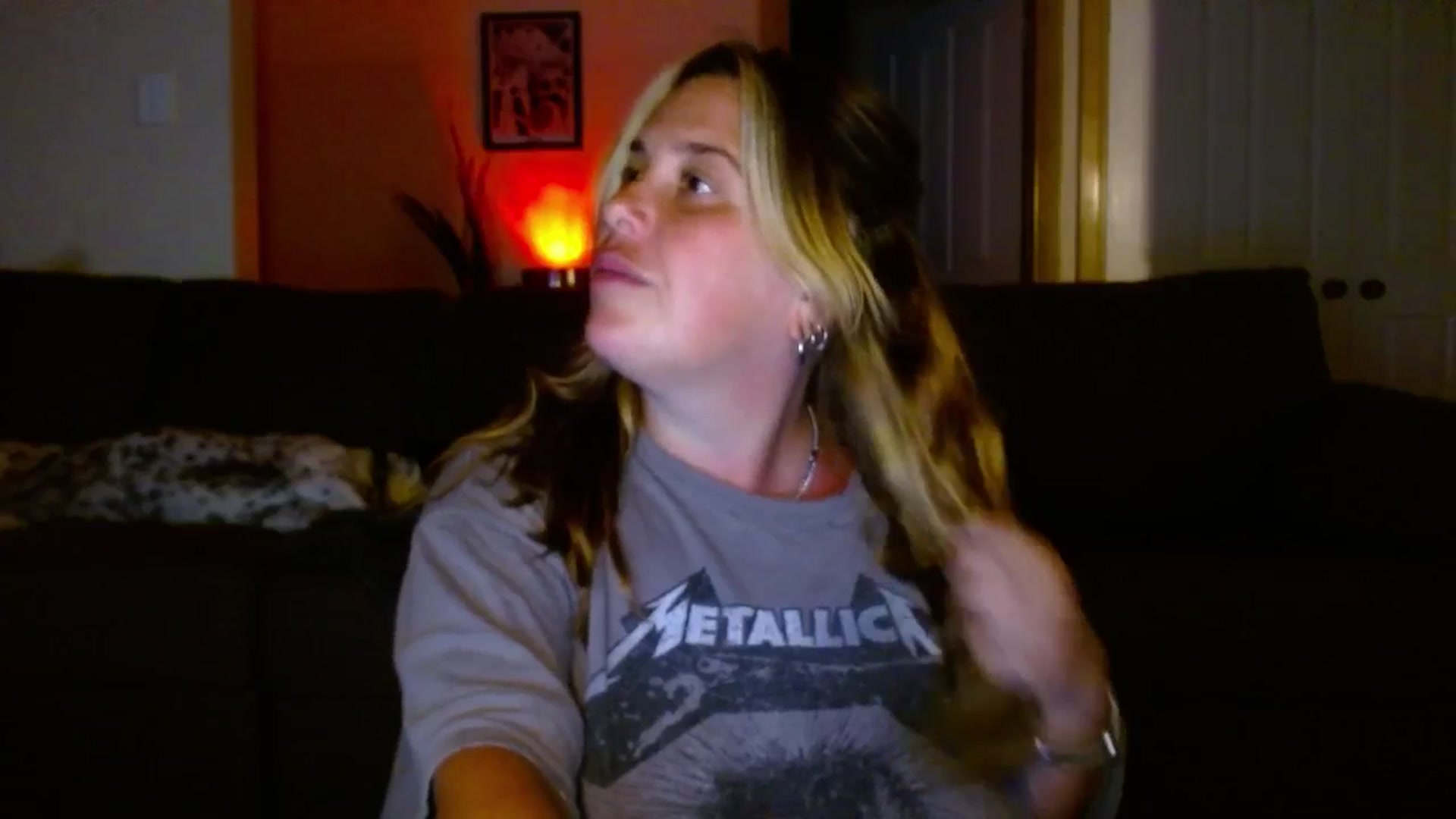 Gallery image thumbnail from HoneyTits_'s myfreecams stream on, 12/20/2024, 13:07 image 10 of 20