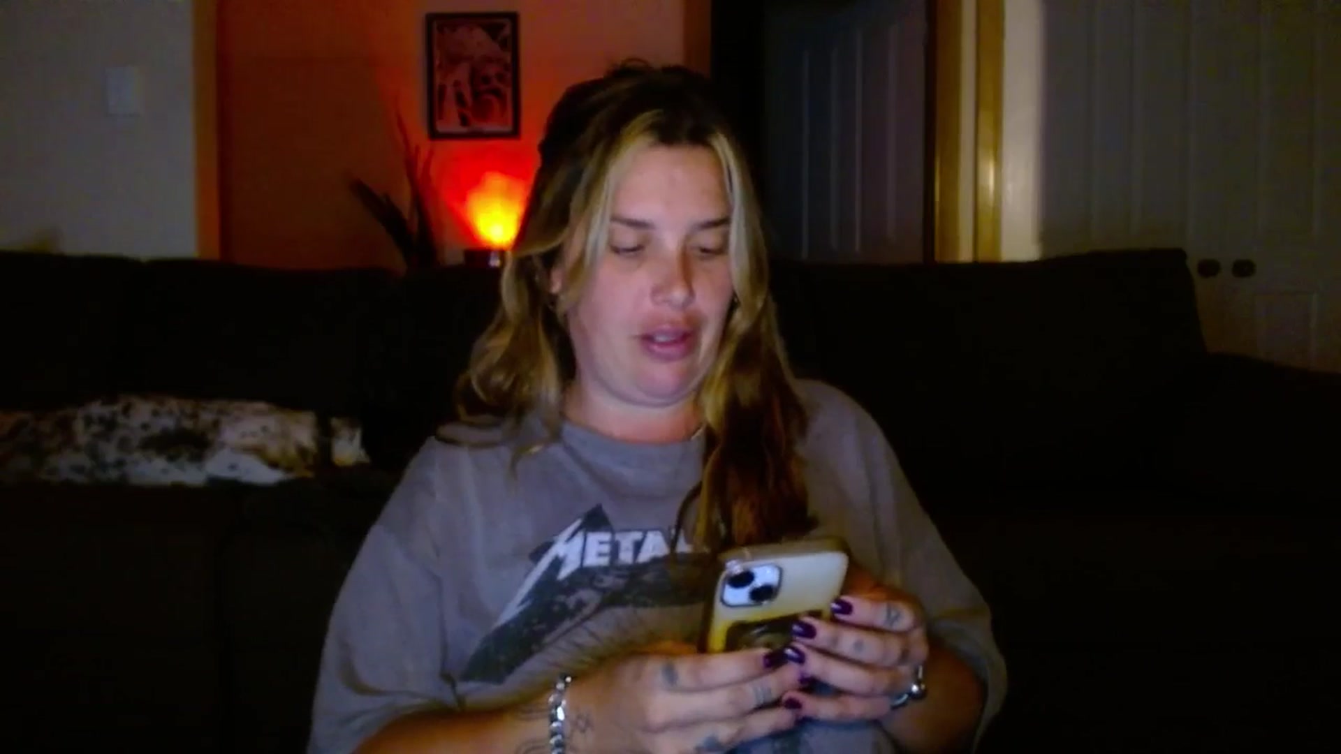 Gallery image thumbnail from HoneyTits_'s myfreecams stream on, 12/20/2024, 13:07 image 7 of 20