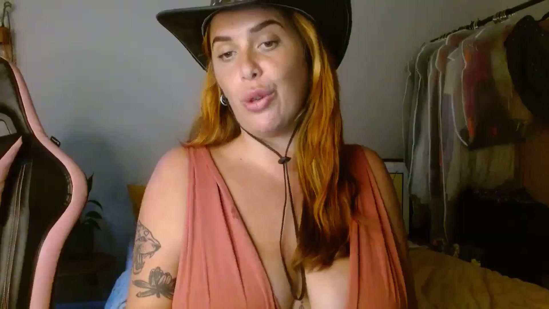 Gallery image thumbnail from HoneyTits_'s myfreecams stream on, 03/02/2025, 10:00 image 4 of 20
