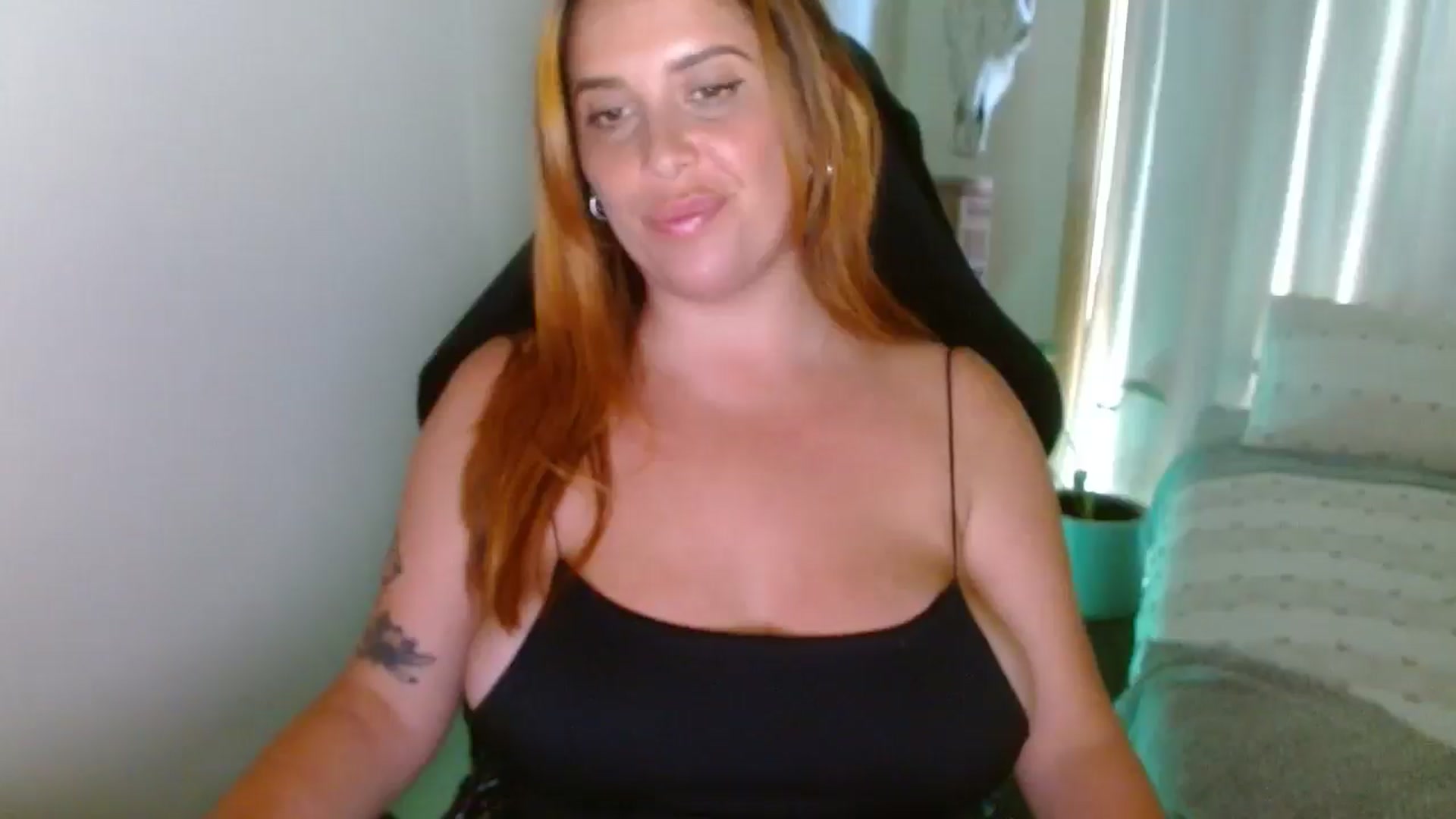 Gallery image thumbnail from HoneyTits_'s myfreecams stream on, 03/18/2025, 07:30 image 7 of 20