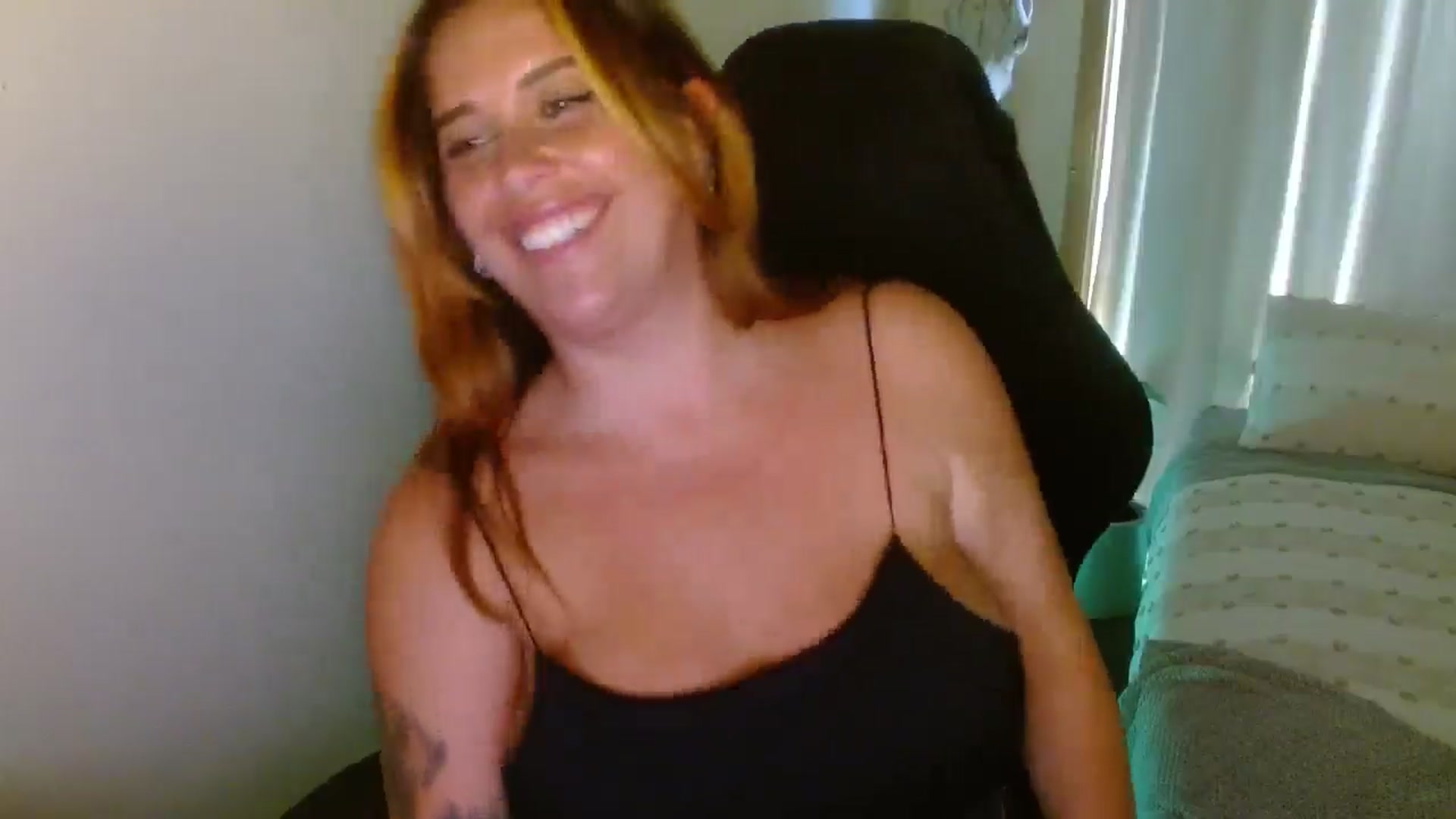 Gallery image thumbnail from HoneyTits_'s myfreecams stream on, 03/18/2025, 07:30 image 2 of 20