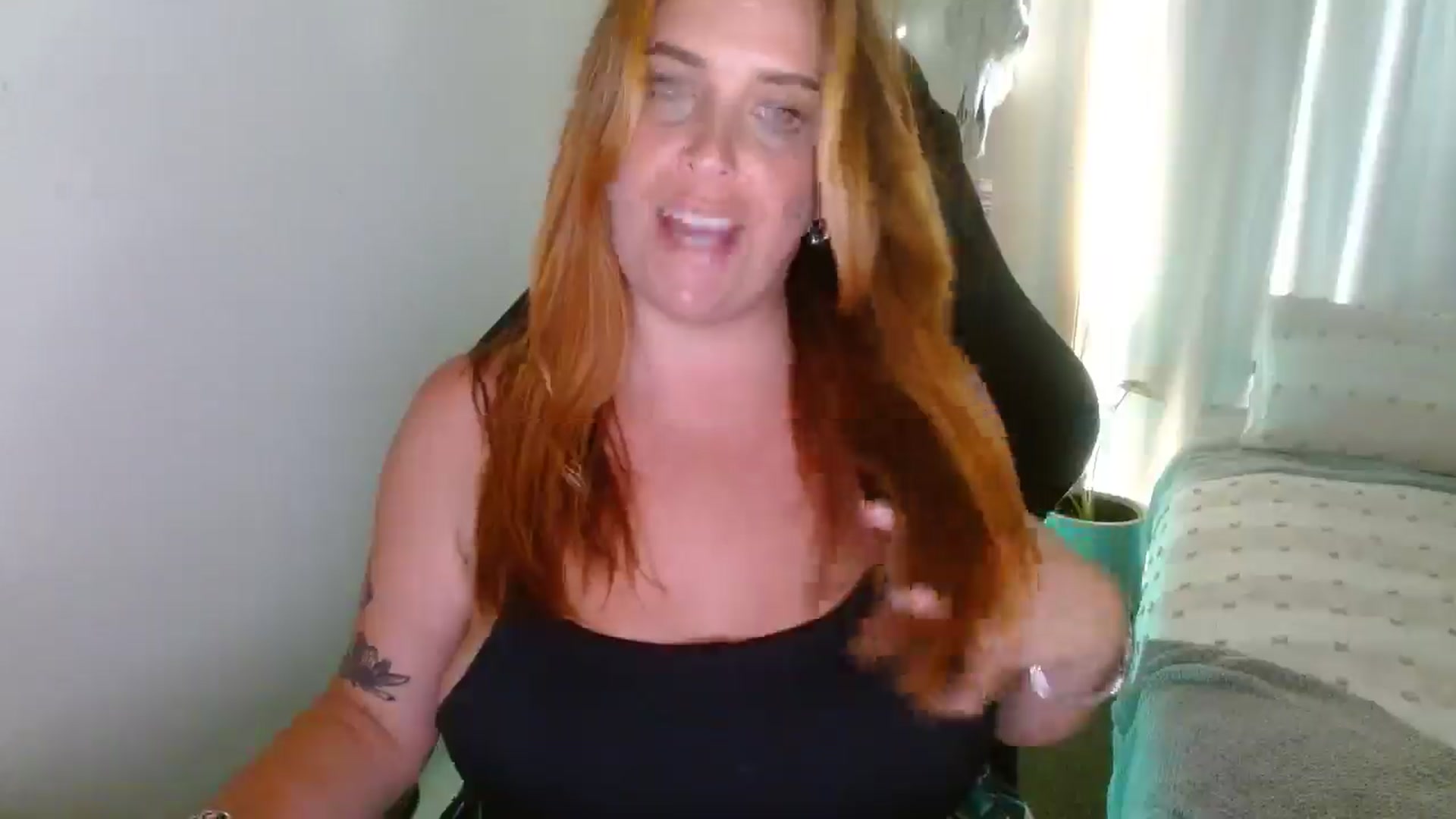 Gallery image thumbnail from HoneyTits_'s myfreecams stream on, 03/18/2025, 07:30 image 16 of 20