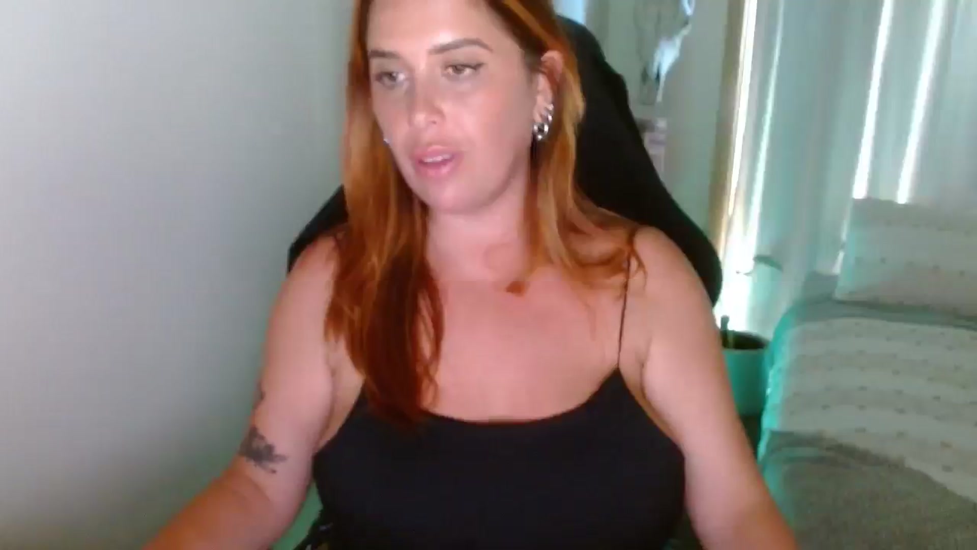 Gallery image thumbnail from HoneyTits_'s myfreecams stream on, 03/18/2025, 07:30 image 5 of 20