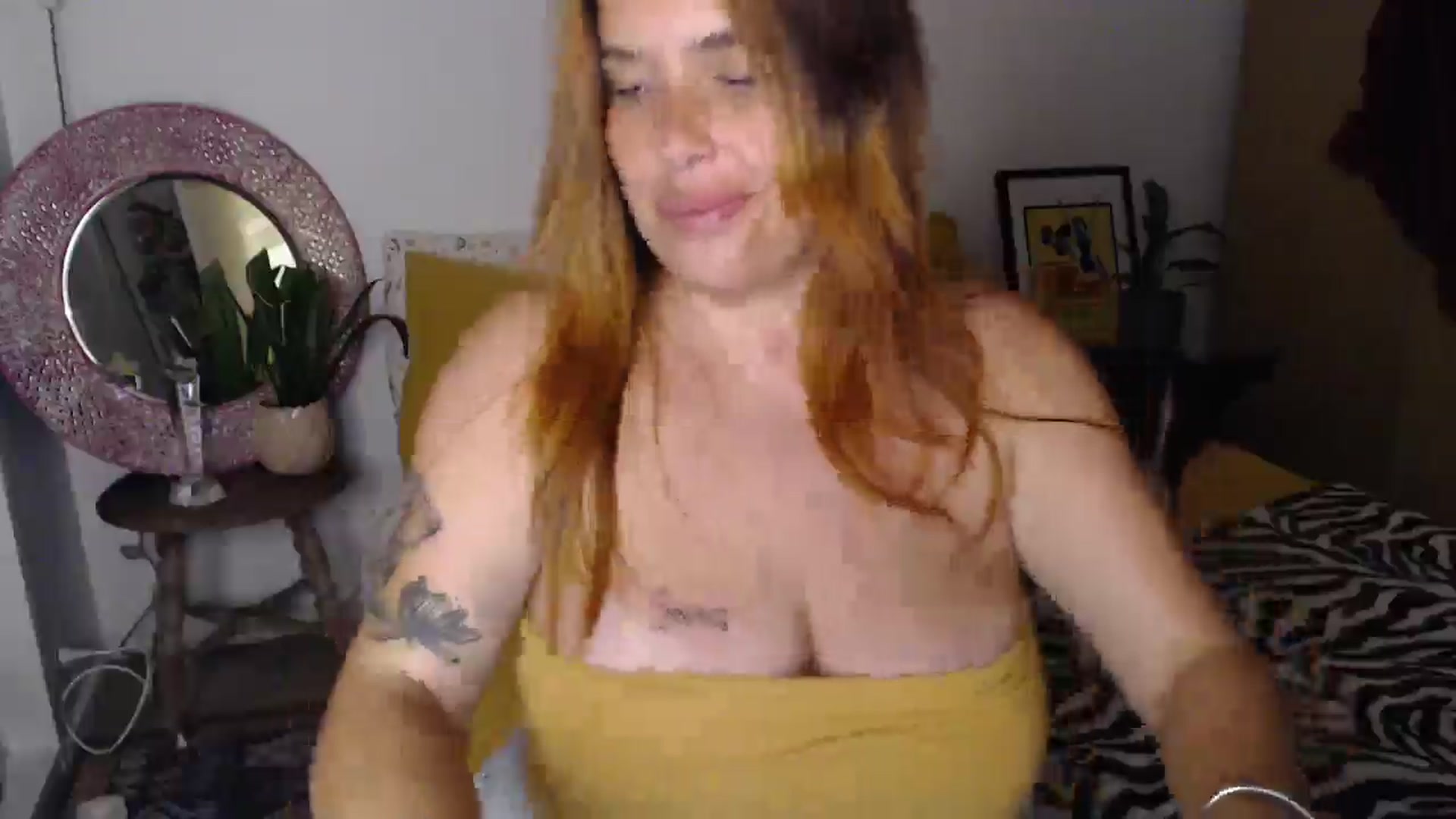 Gallery image thumbnail from HoneyTits_'s myfreecams stream on, 04/08/2025, 12:41 image 11 of 20