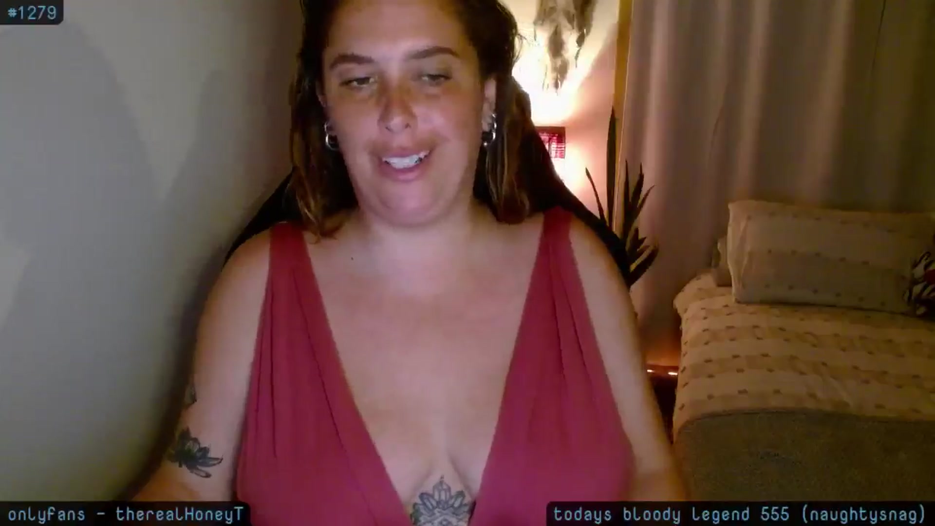 Gallery image thumbnail from HoneyTits_'s myfreecams stream on, 04/18/2025, 11:01 image 16 of 20