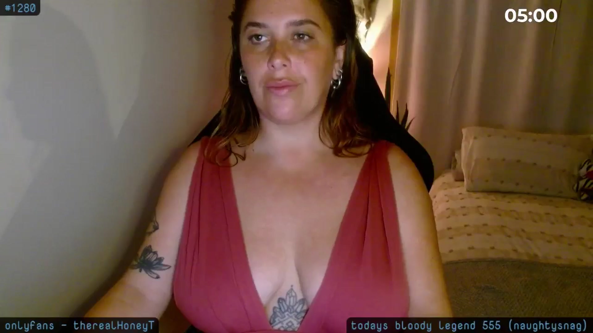 Gallery image thumbnail from HoneyTits_'s myfreecams stream on, 04/18/2025, 11:01 image 12 of 20