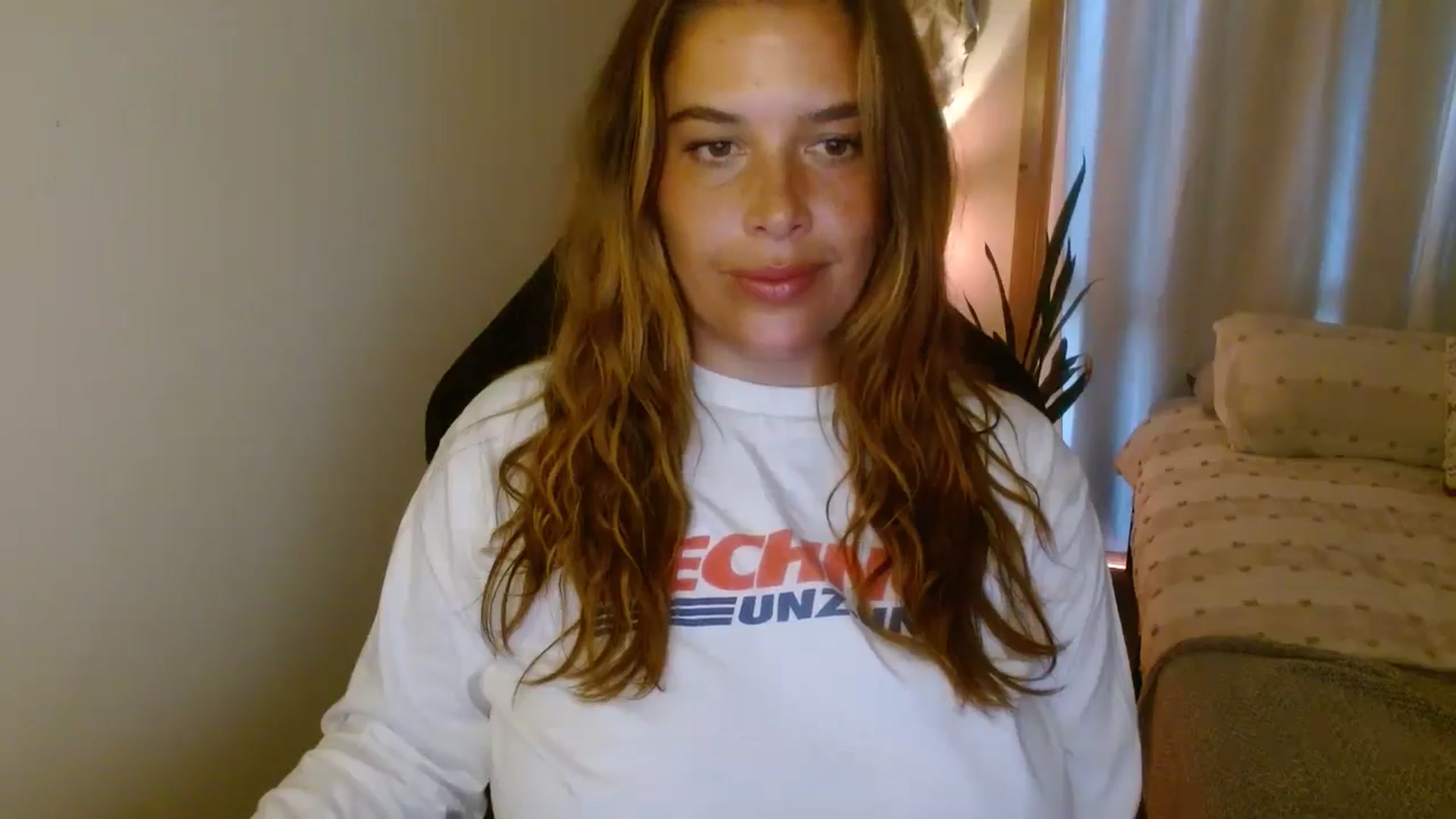 Gallery image thumbnail from HoneyTits_'s myfreecams stream on, 04/23/2025, 07:36 image 20 of 20