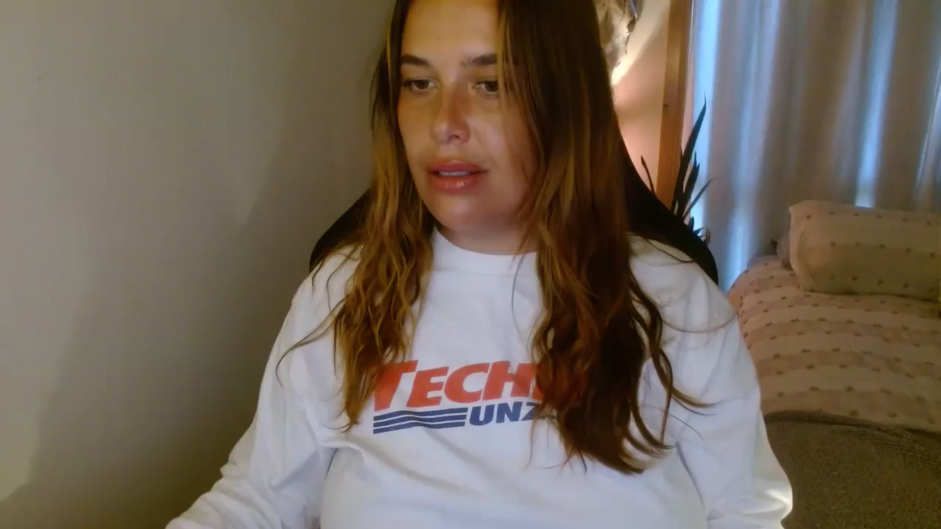 Gallery image thumbnail from HoneyTits_'s myfreecams stream on, 04/23/2025, 07:36 image 12 of 20
