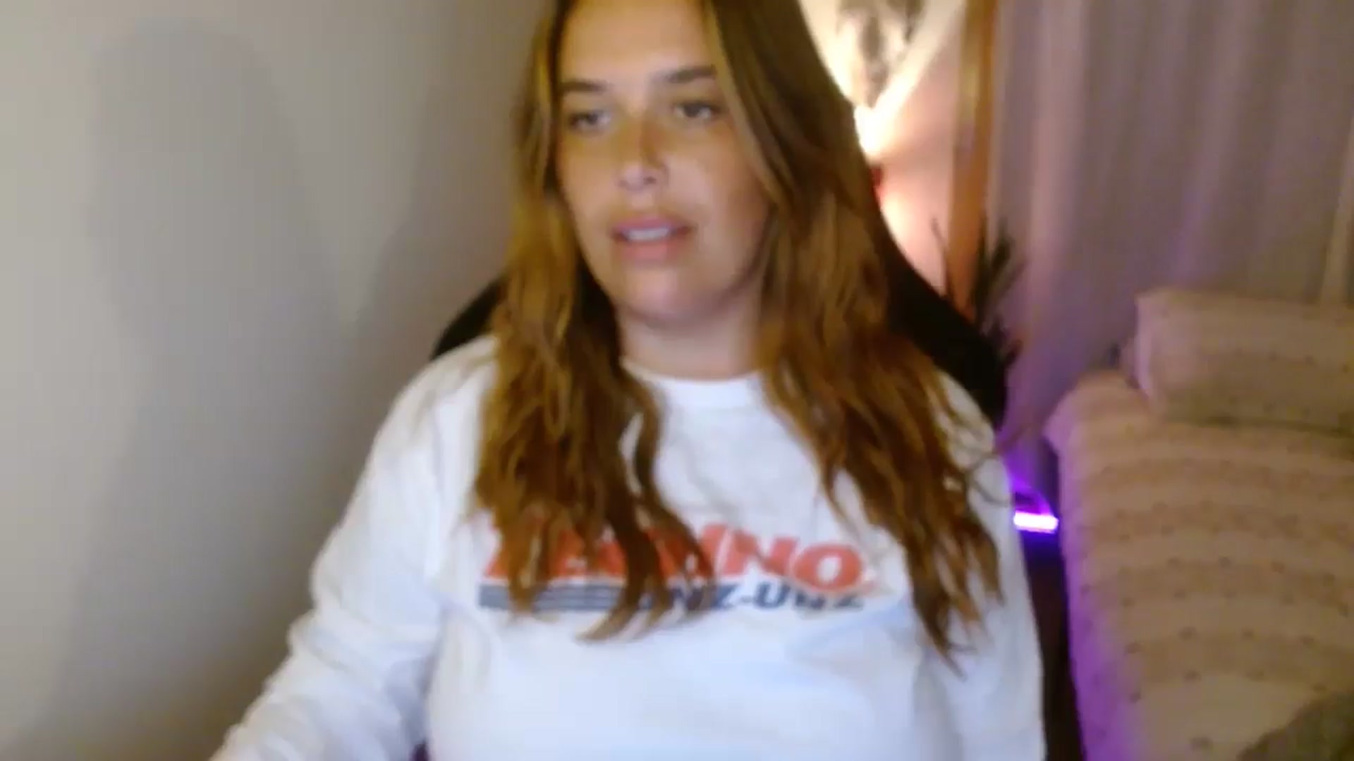 Gallery image thumbnail from HoneyTits_'s myfreecams stream on, 04/23/2025, 10:25 image 7 of 20